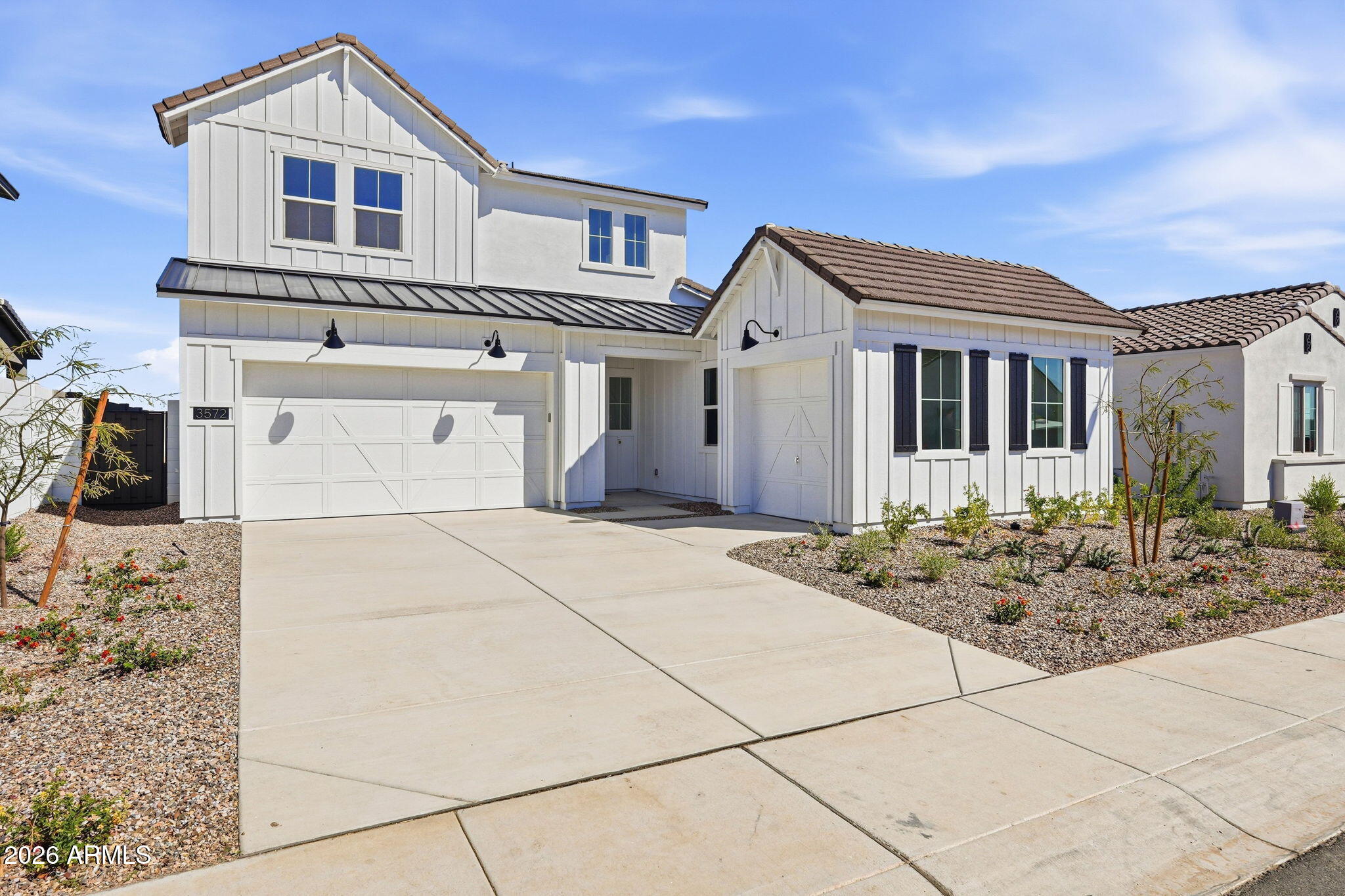 3572 W HORSE TRAIL Way