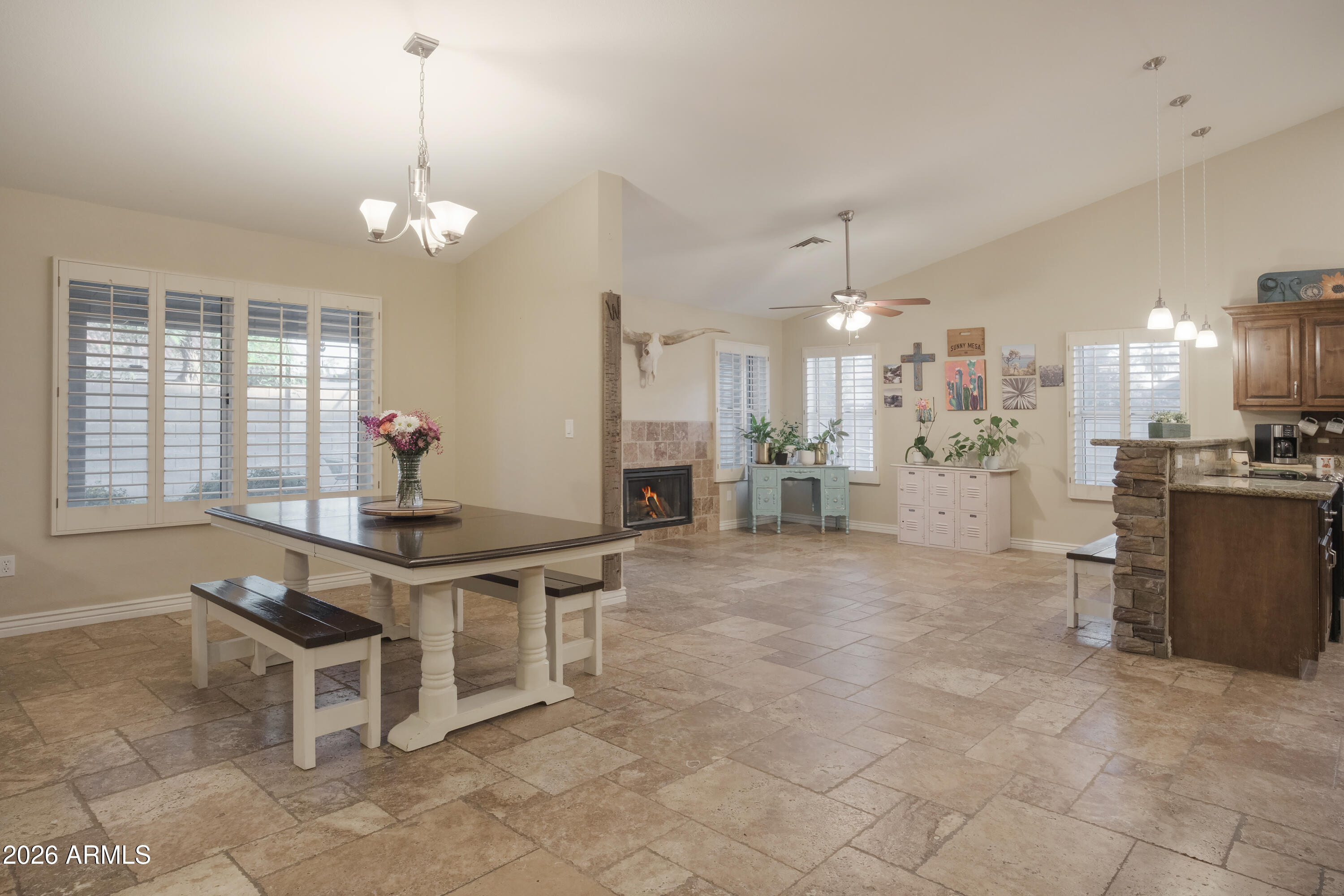 VISTA MESA - Residential
