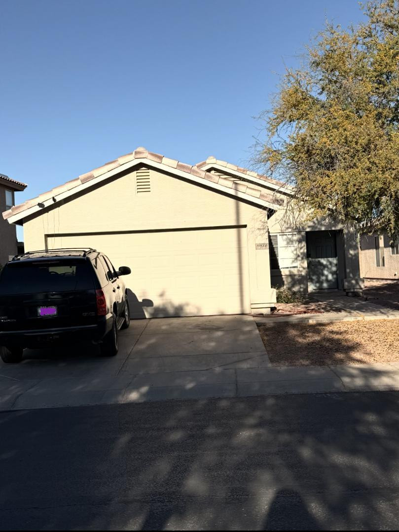 11922 N Olive Street