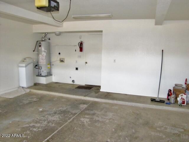 SIERRA SPRINGS - Residential Lease