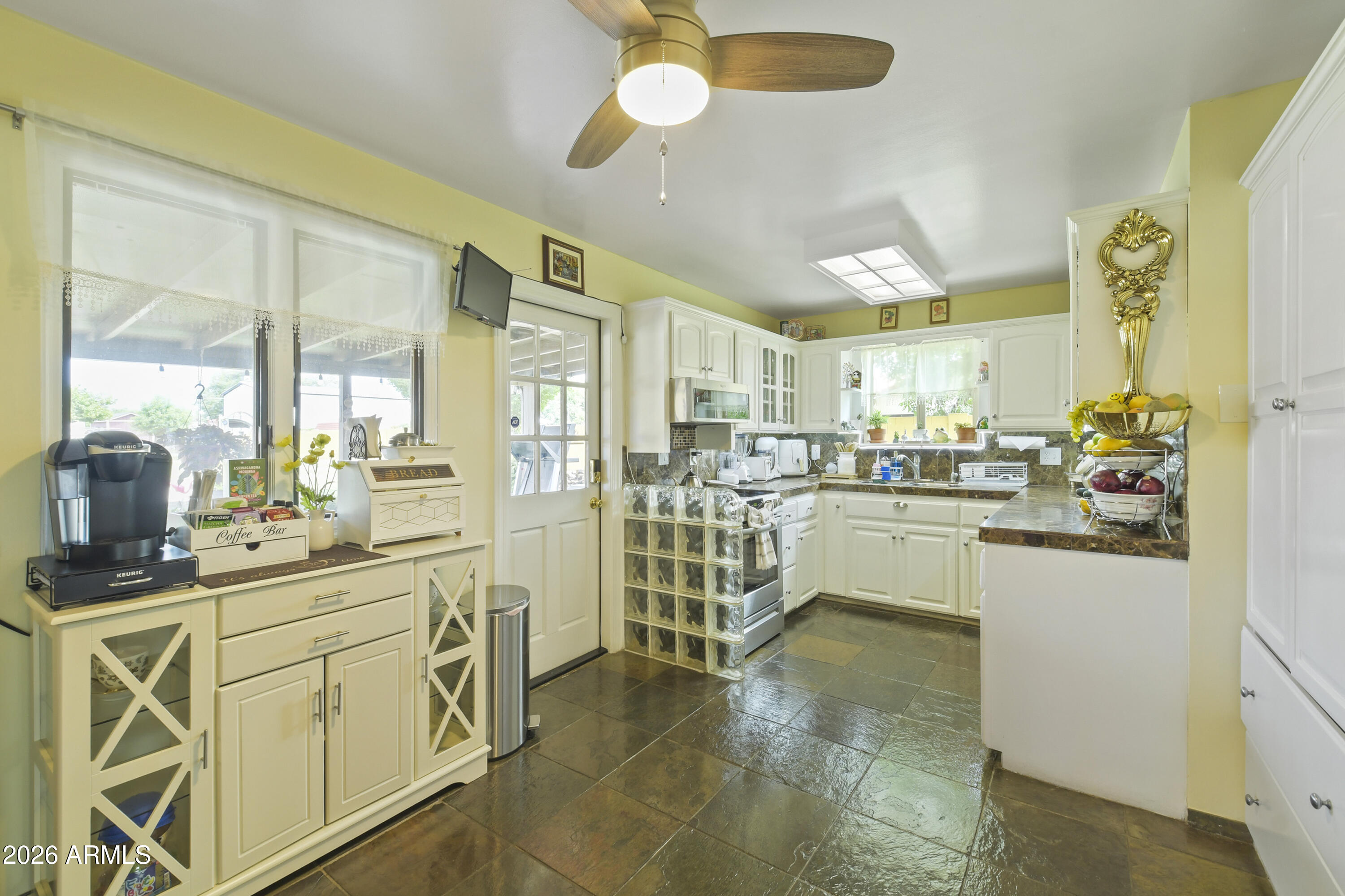 THUNDERBIRD ACRES 1 - Residential