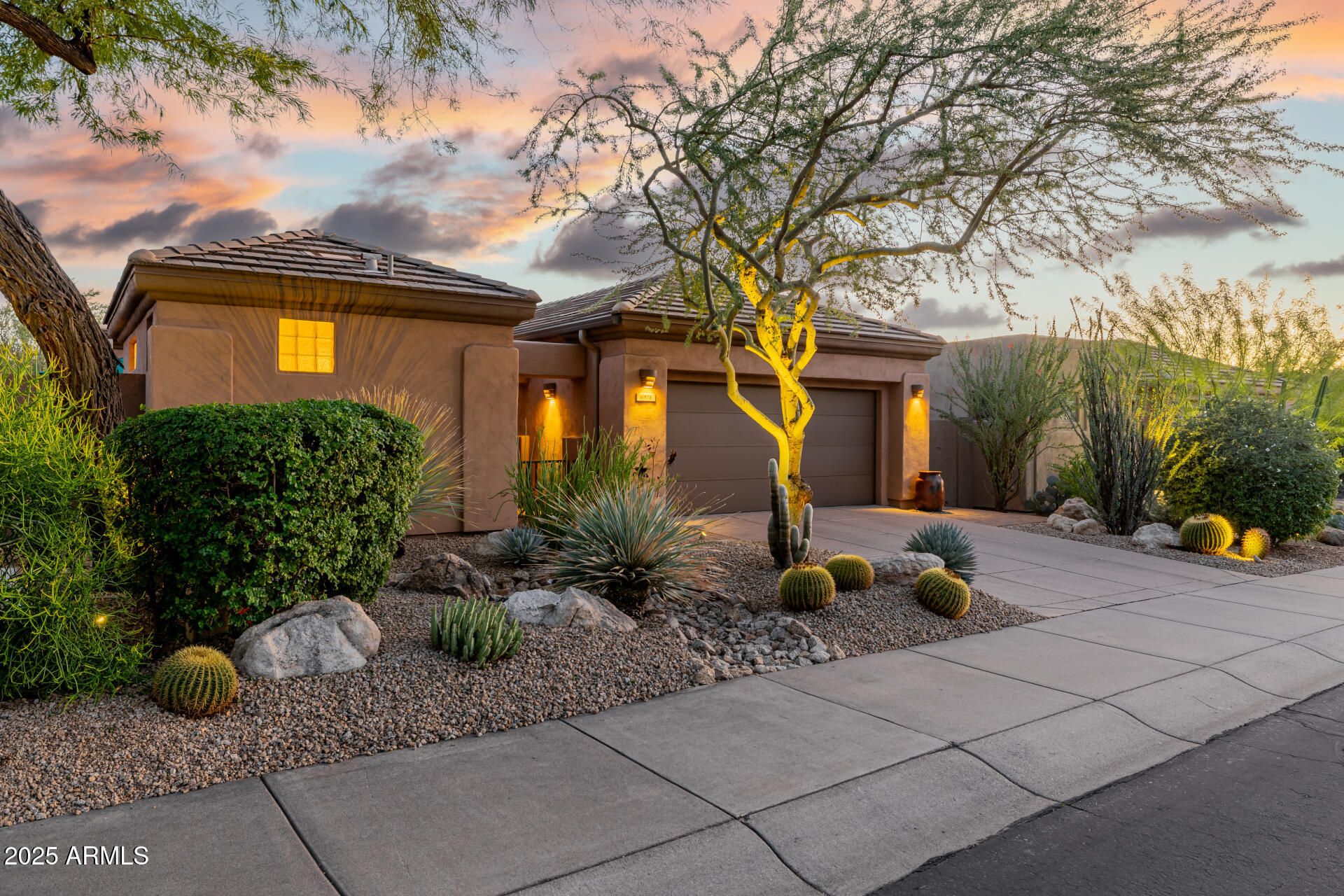 Homes for Sale in Queen Creek Arizona 2 6975 E HIBISCUS Way