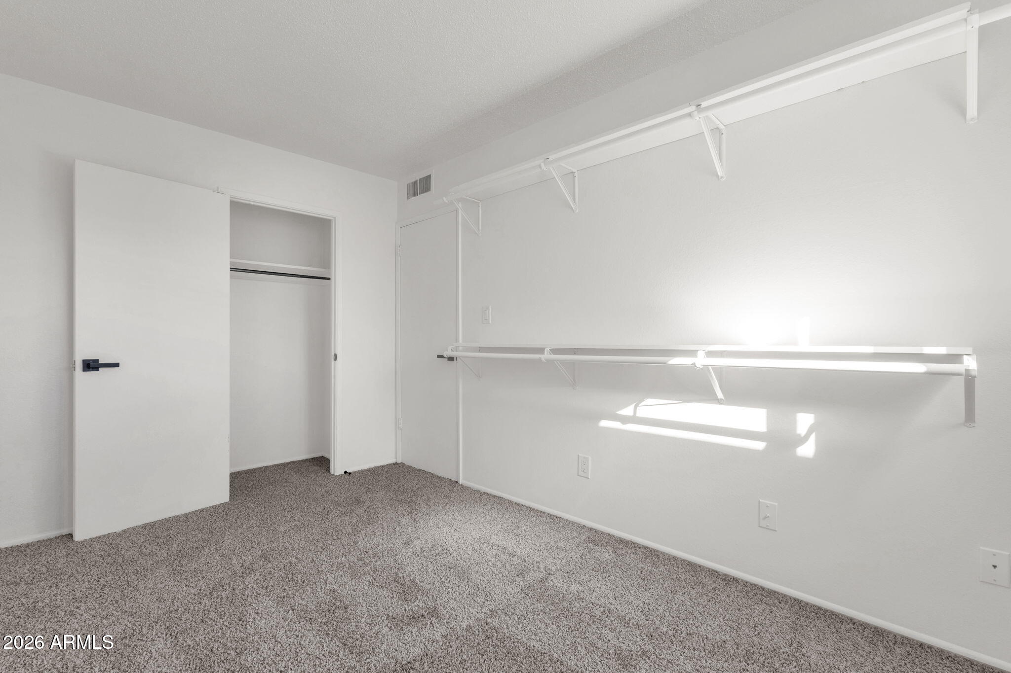 SCOTTSDALE EAST - Residential