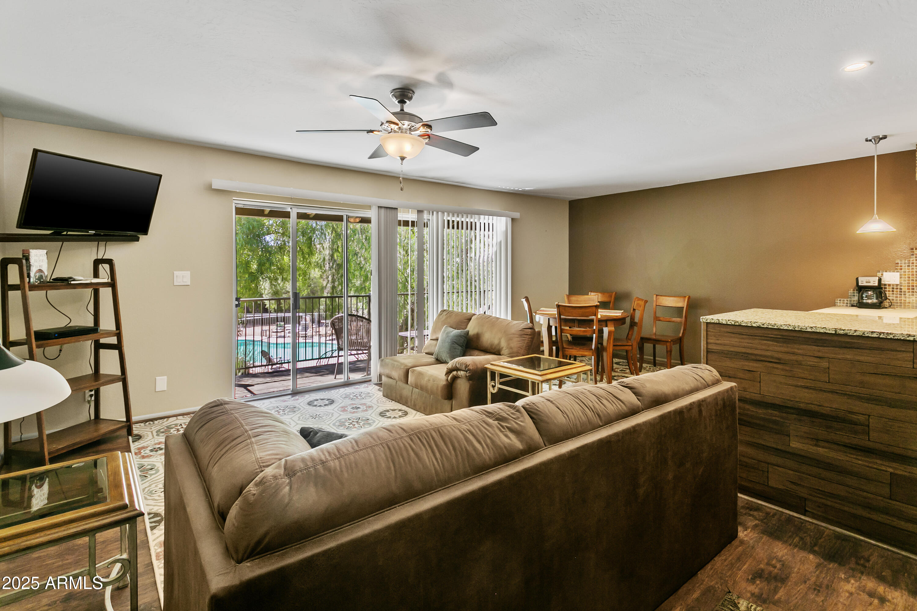 37618 N TRANQUIL Trail 9