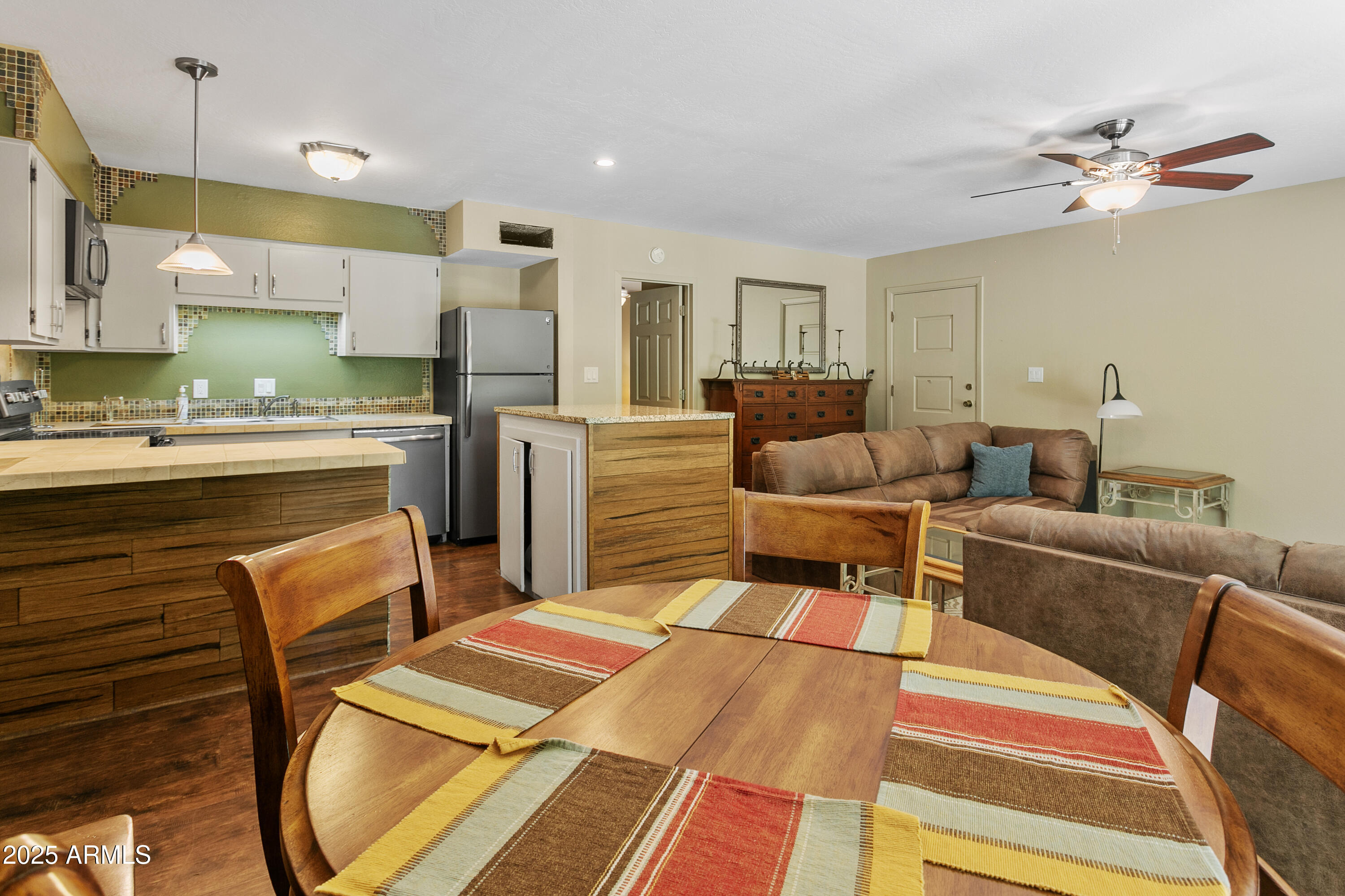 37618 N TRANQUIL Trail 9