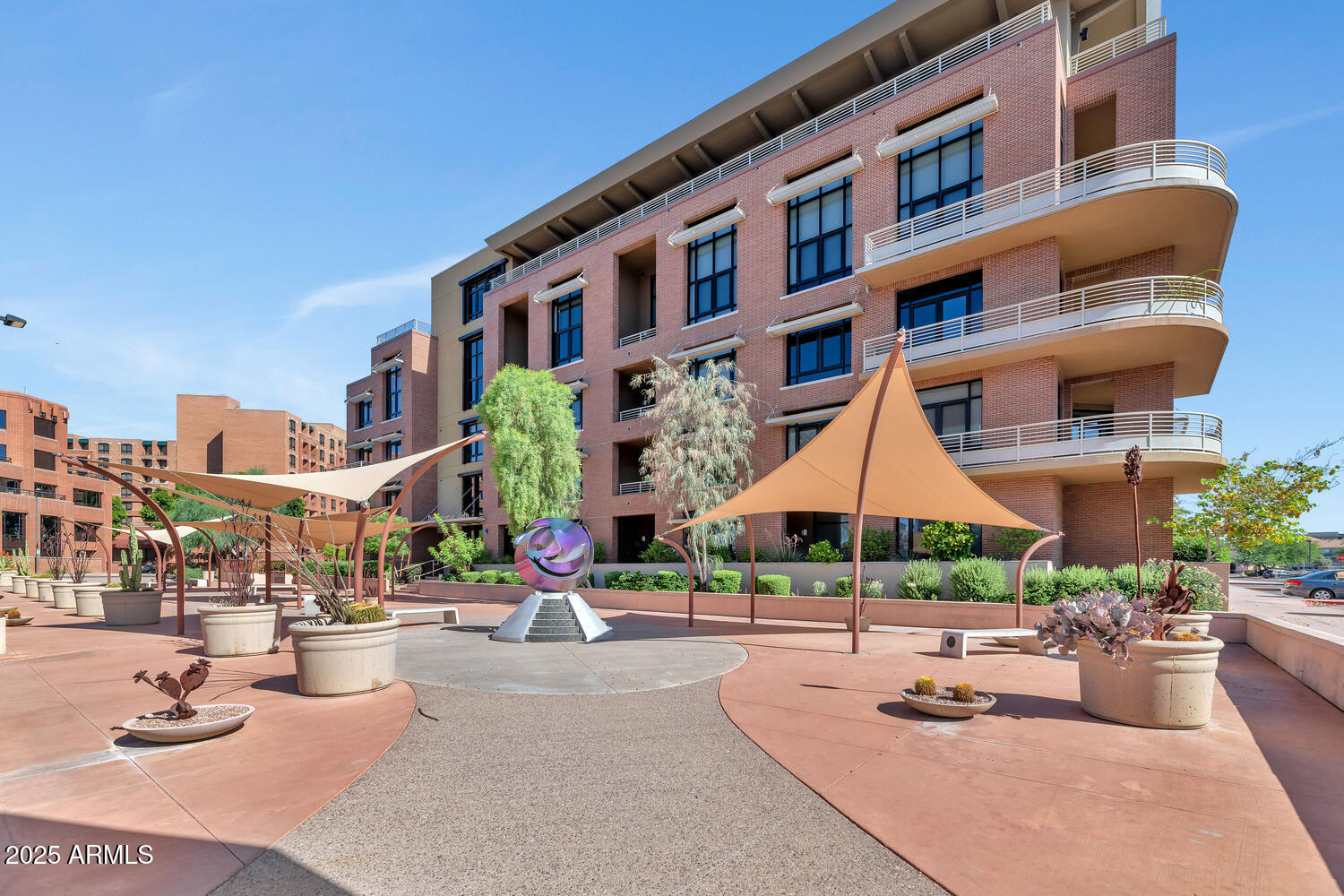 7301 E 3rd Avenue 305