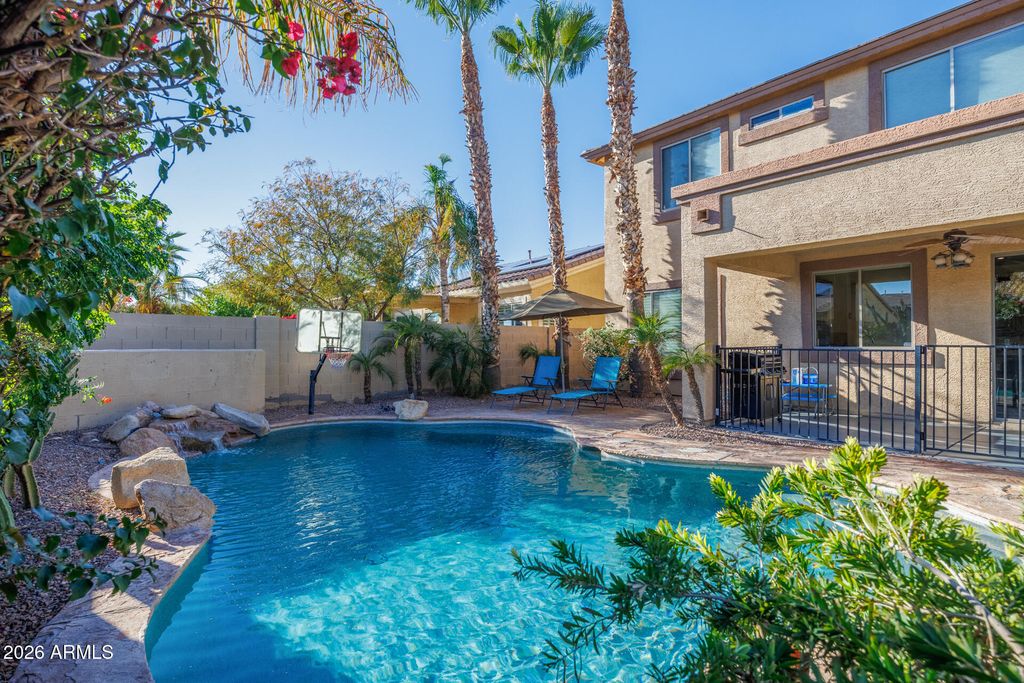 Photo of 311 W Blue Lagoon Drive, Casa Grande, AZ 85122 (MLS # 7000486)
