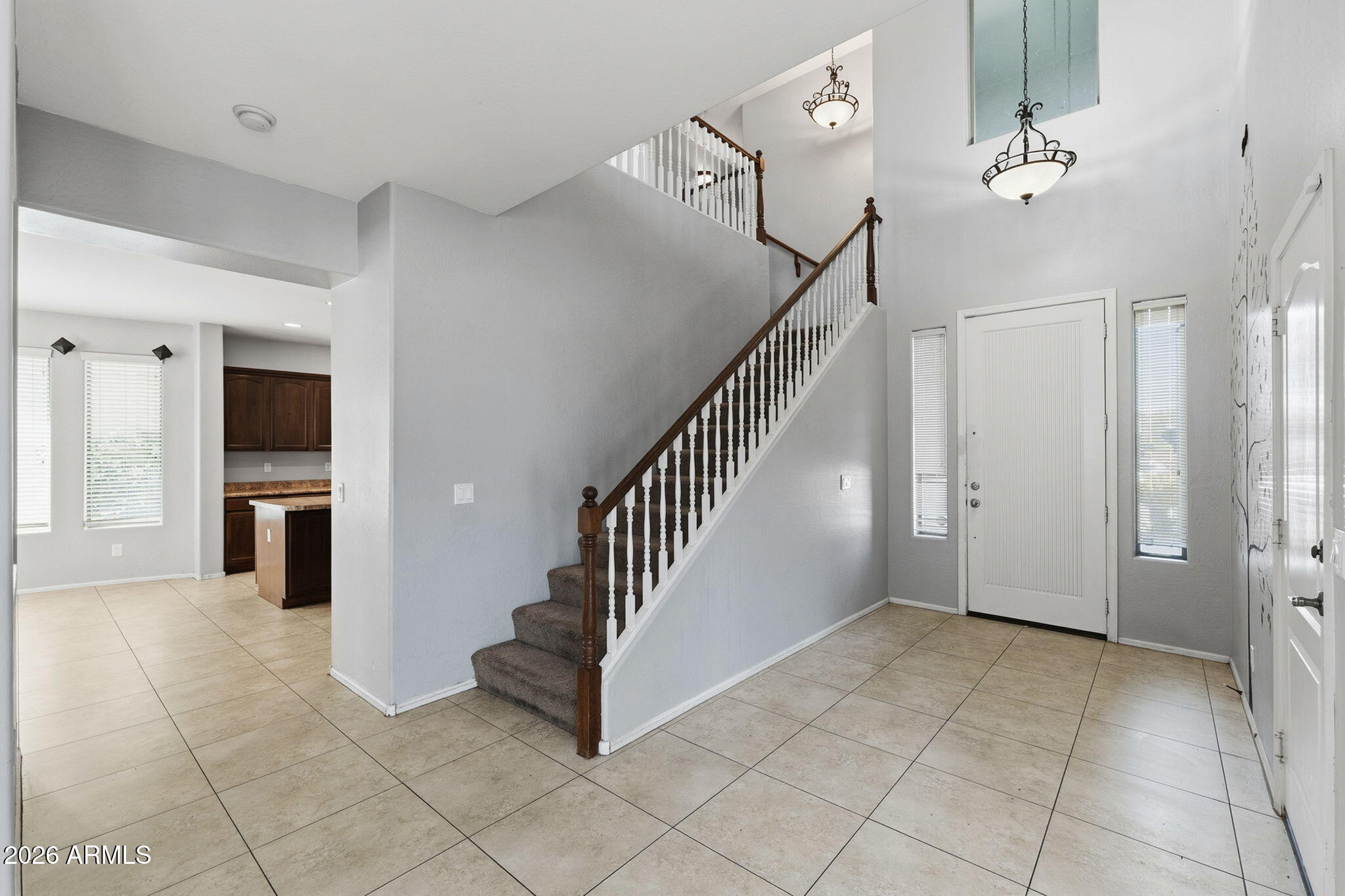 4413 E ODESSA Drive