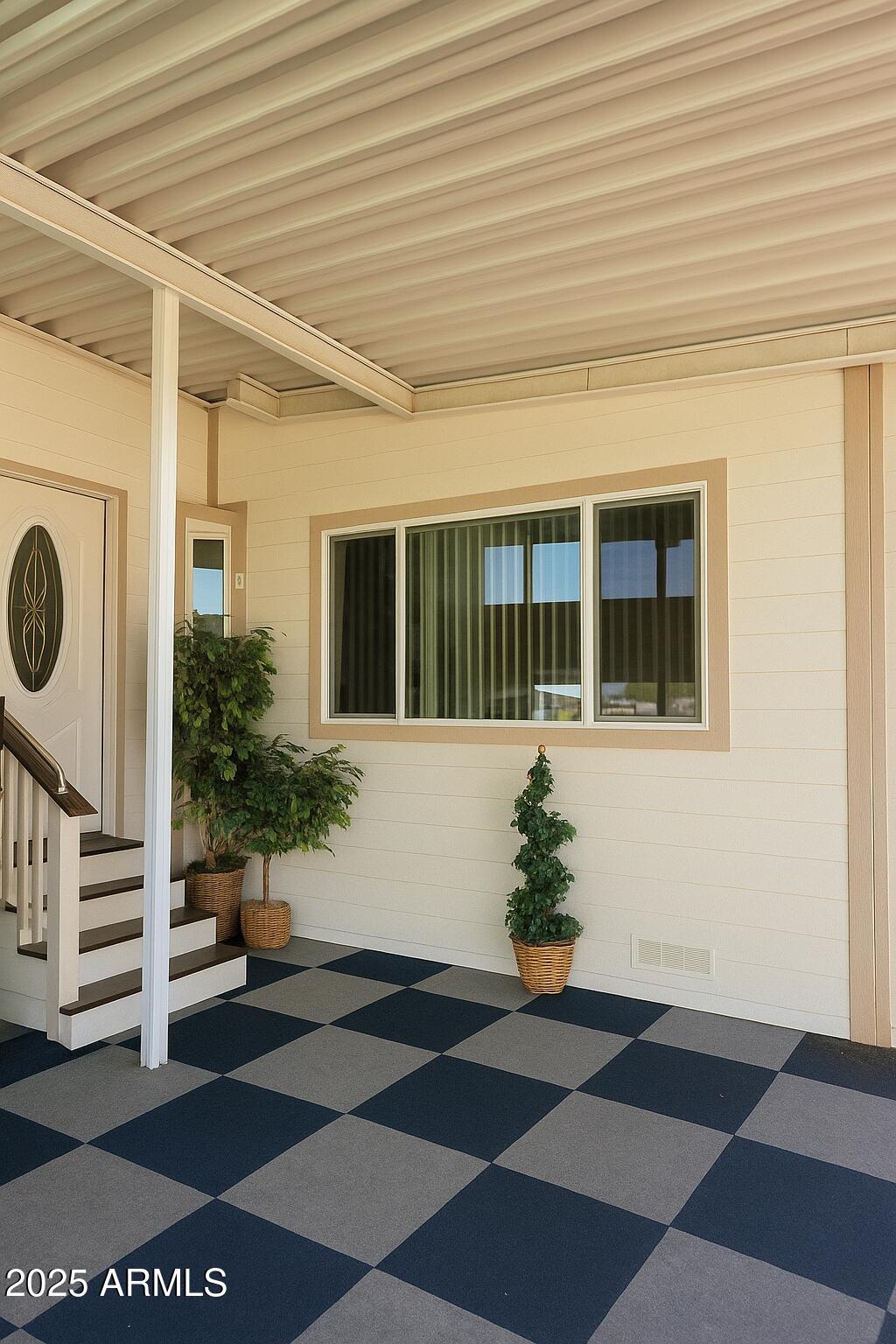 8276 LAKE SHORE Drive 302