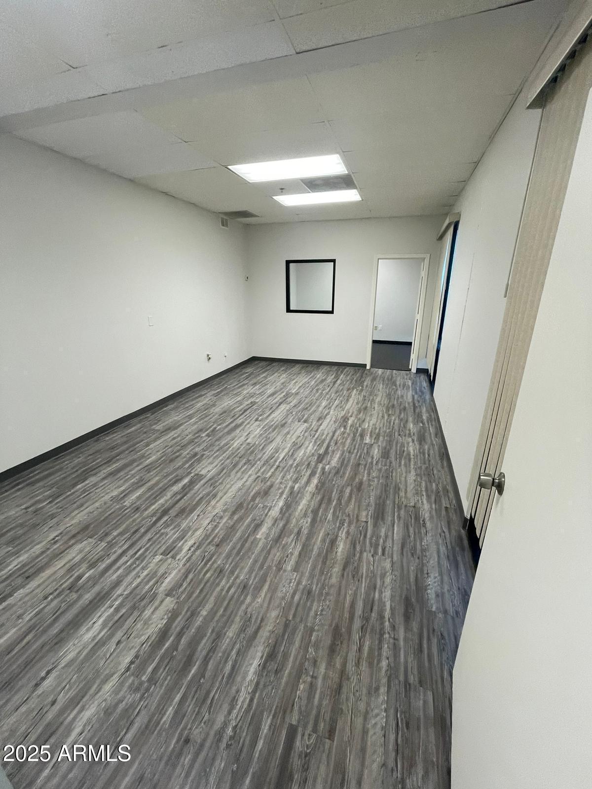 2517 W MCDOWELL Road