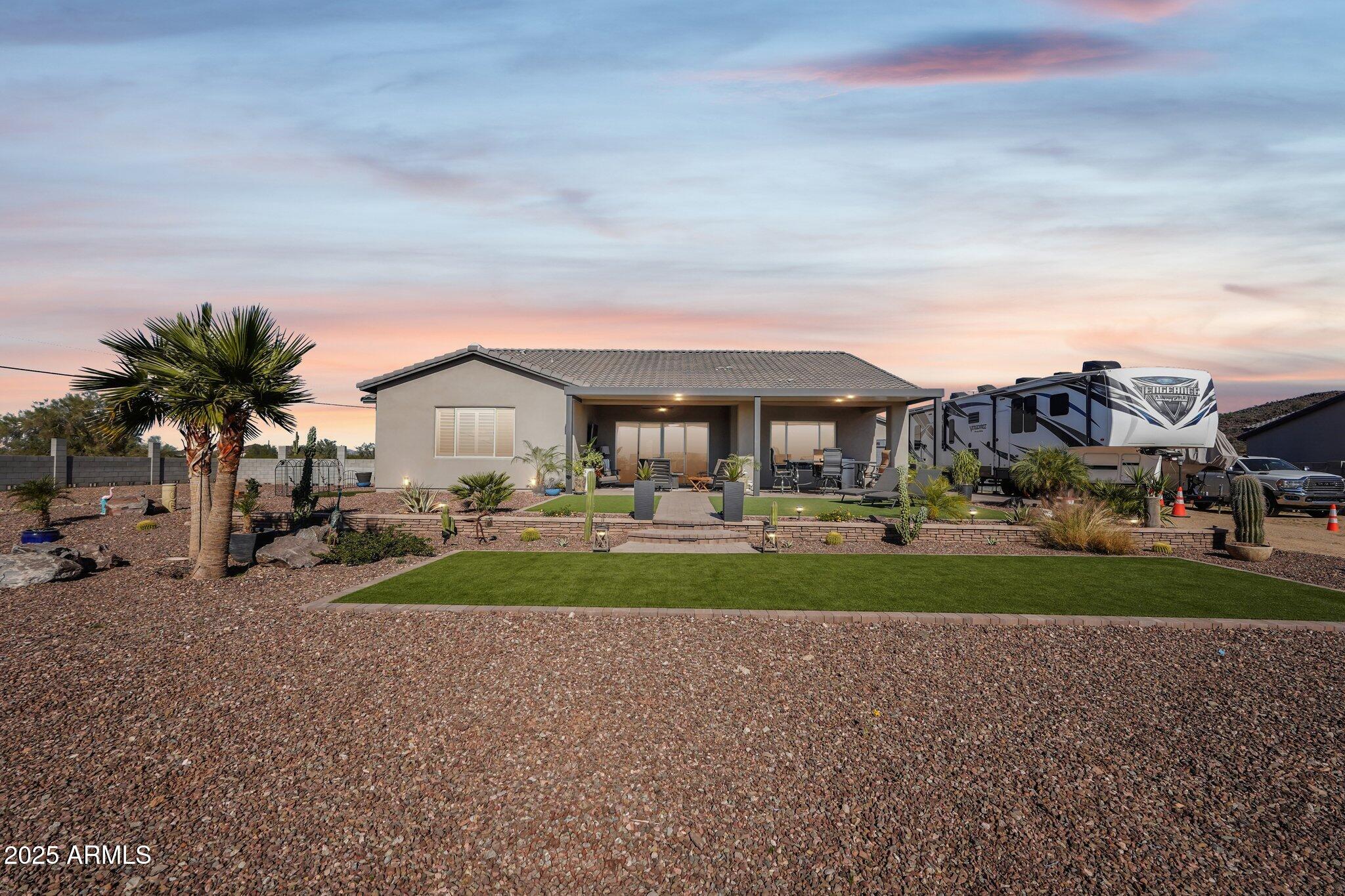 15433 W PINNACLE VISTA Road