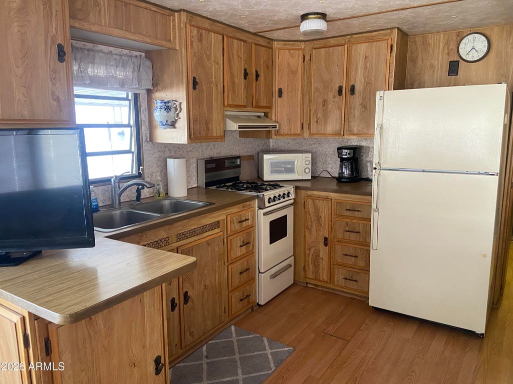 Photo of 1079 S Shoshone Drive #79, Apache Junction, AZ 85119 (MLS # 6992786)