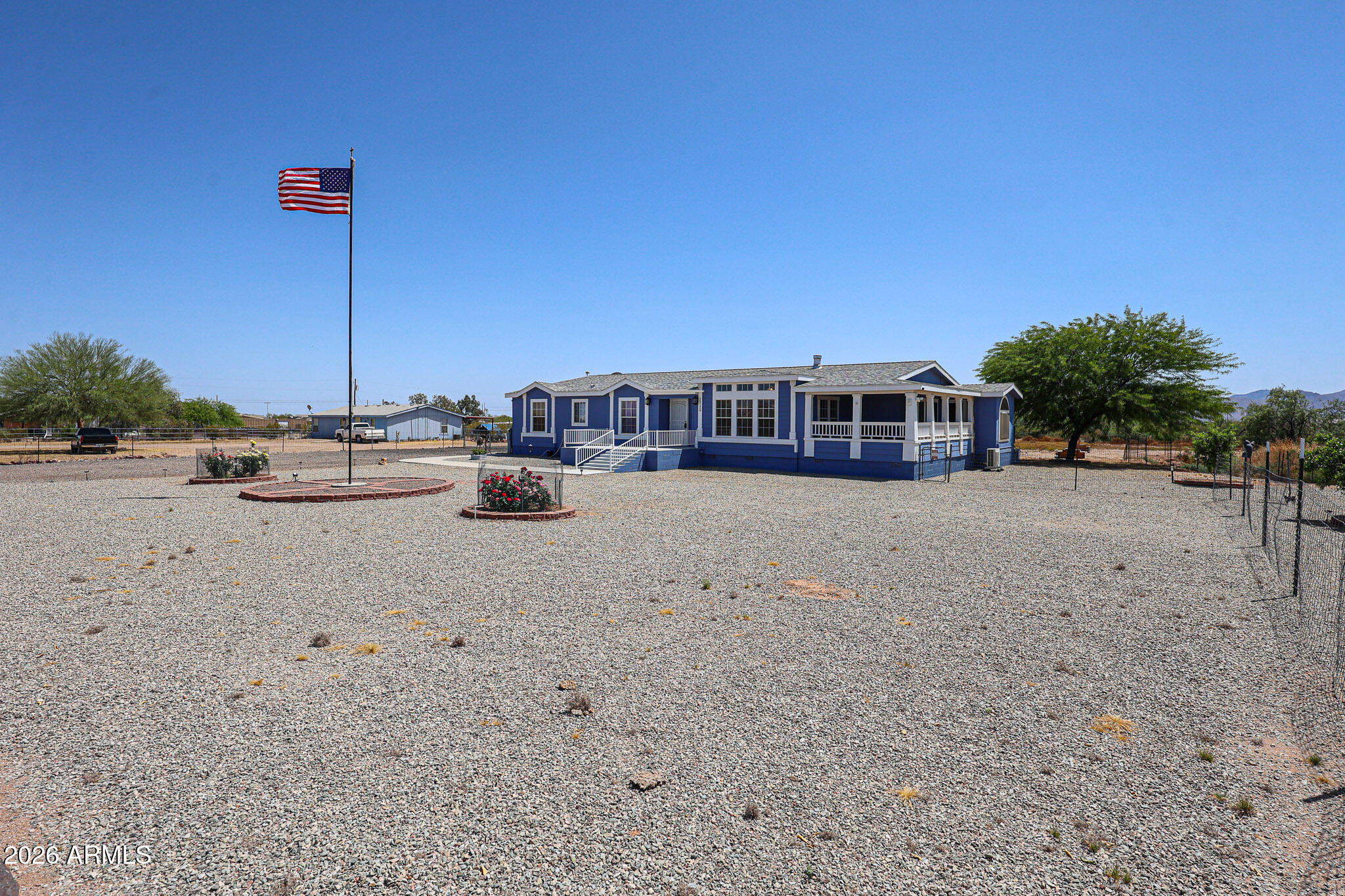 22129 W DIXILETA Drive