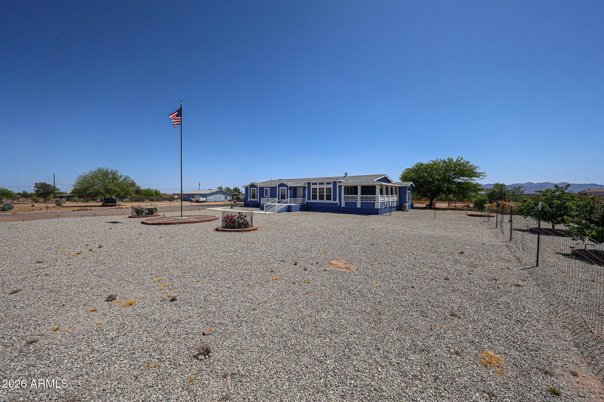 22129 W DIXILETA Drive