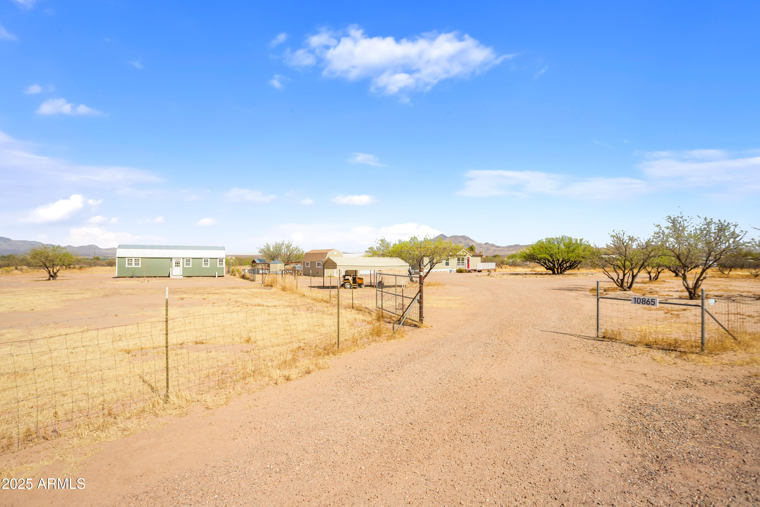 PALOMINAS RANCHES UNIT 1 - Residential