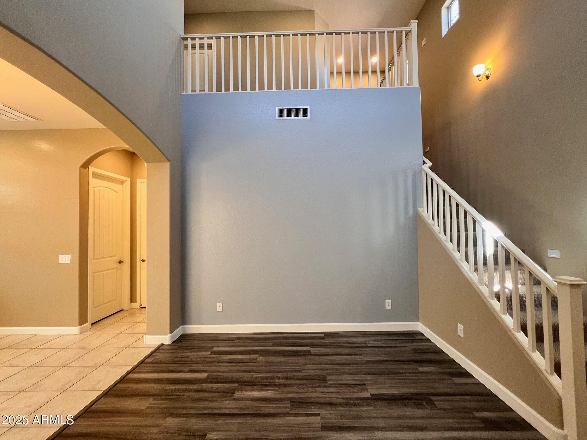 1367 S Country Club Drive Unit 1093