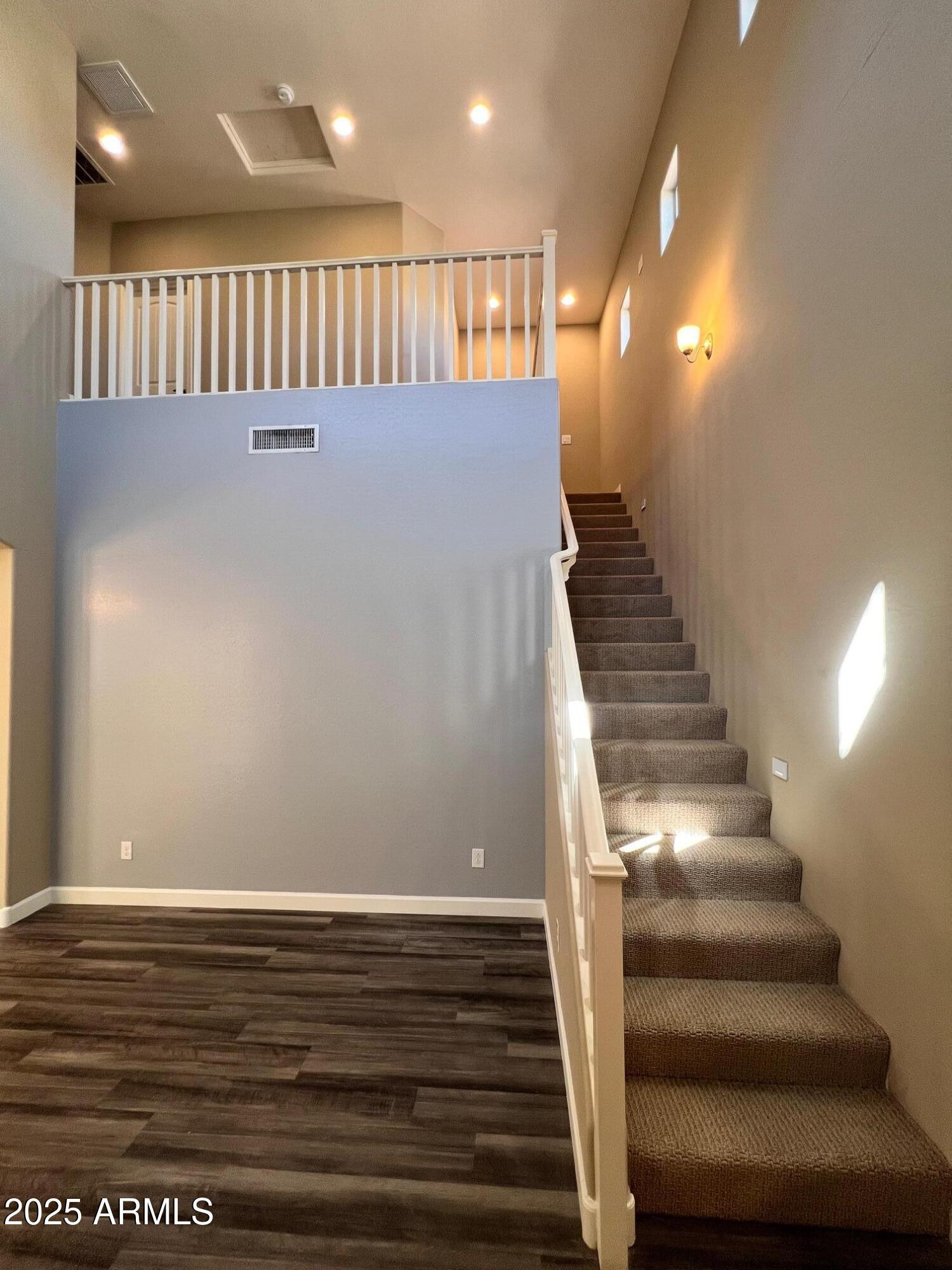 1367 S Country Club Drive Unit 1093