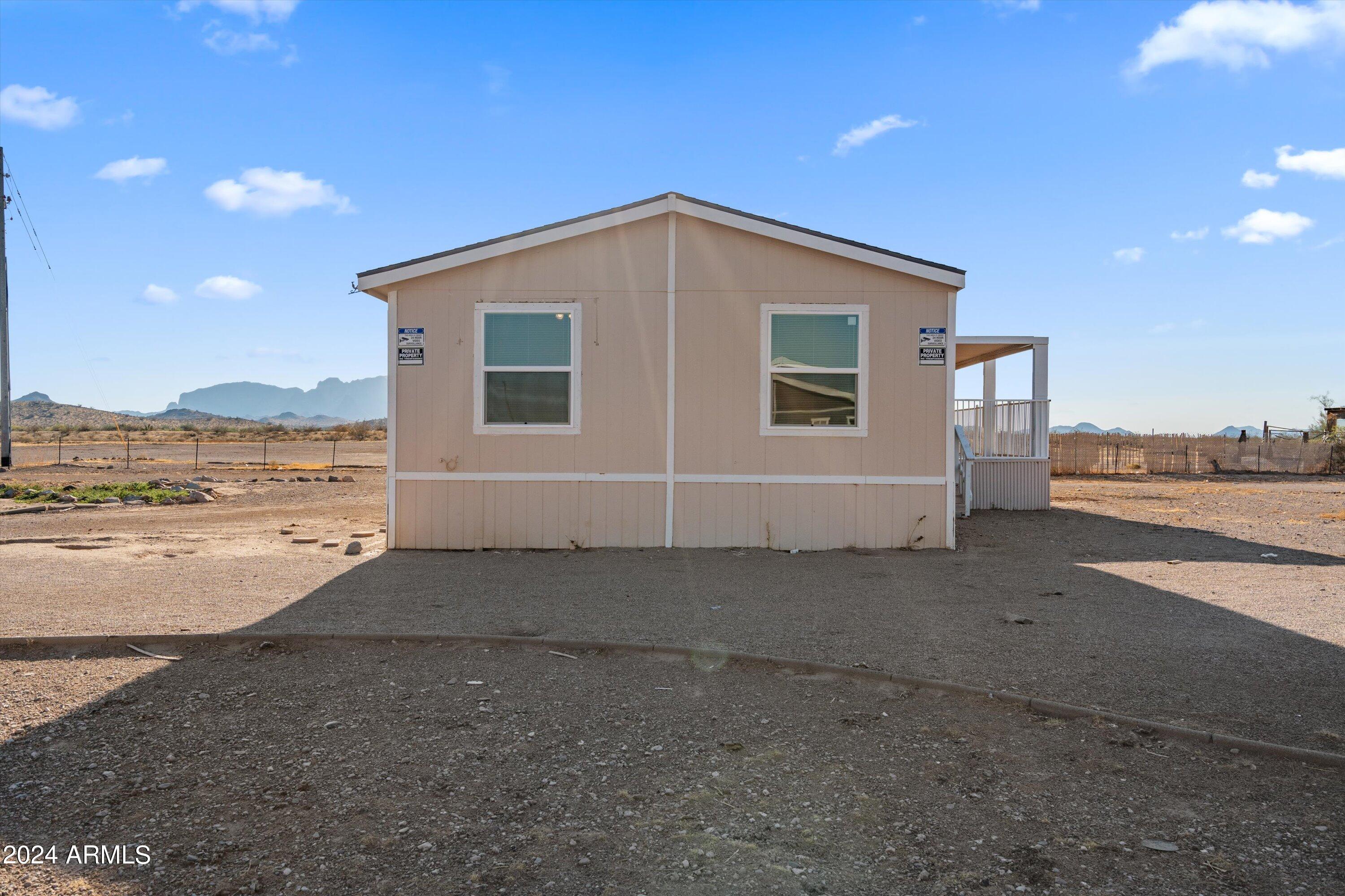 Photo 25 of 37 of 41136 W MCDOWELL Road mobile home