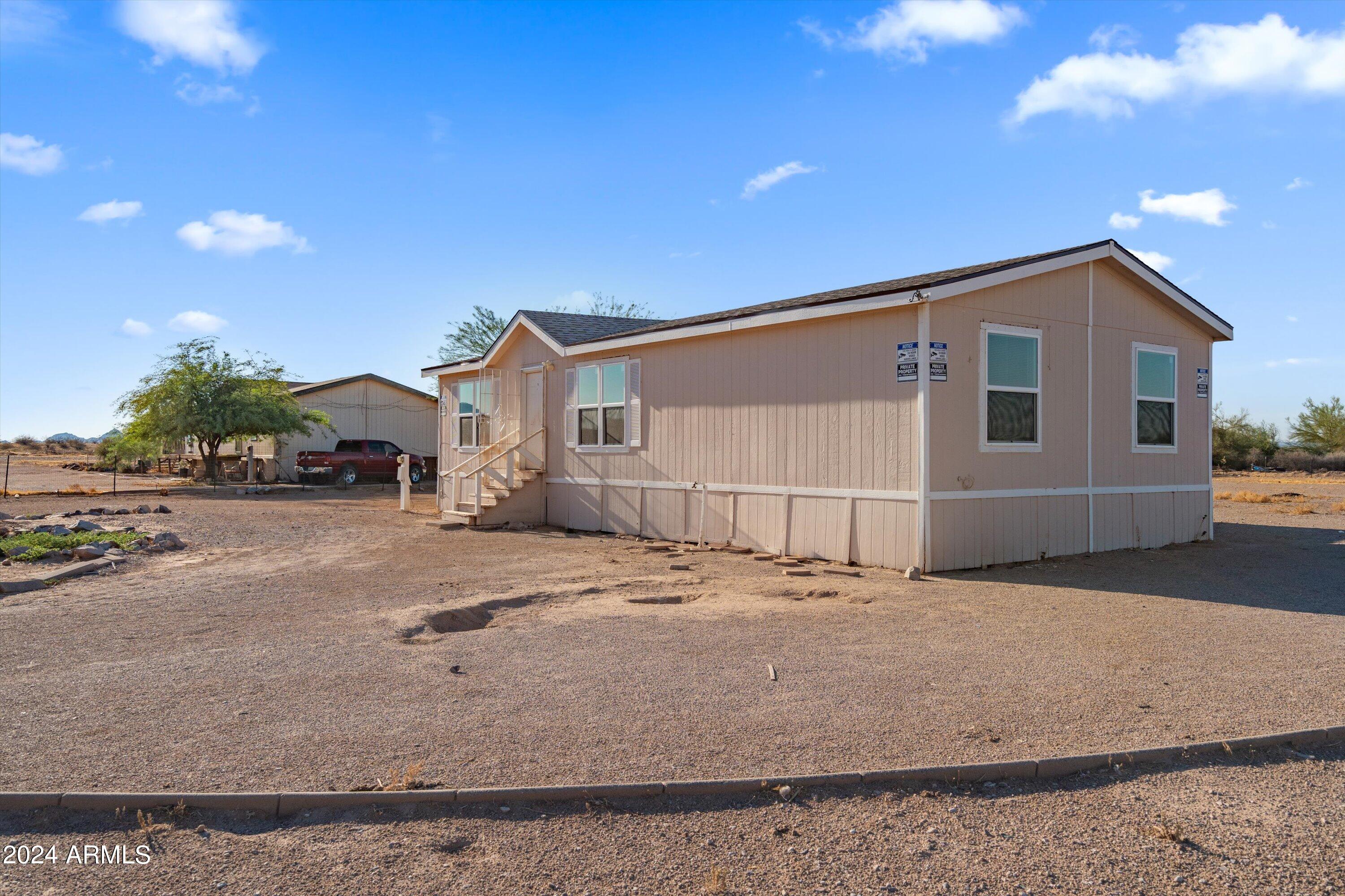 Photo 31 of 37 of 41136 W MCDOWELL Road mobile home