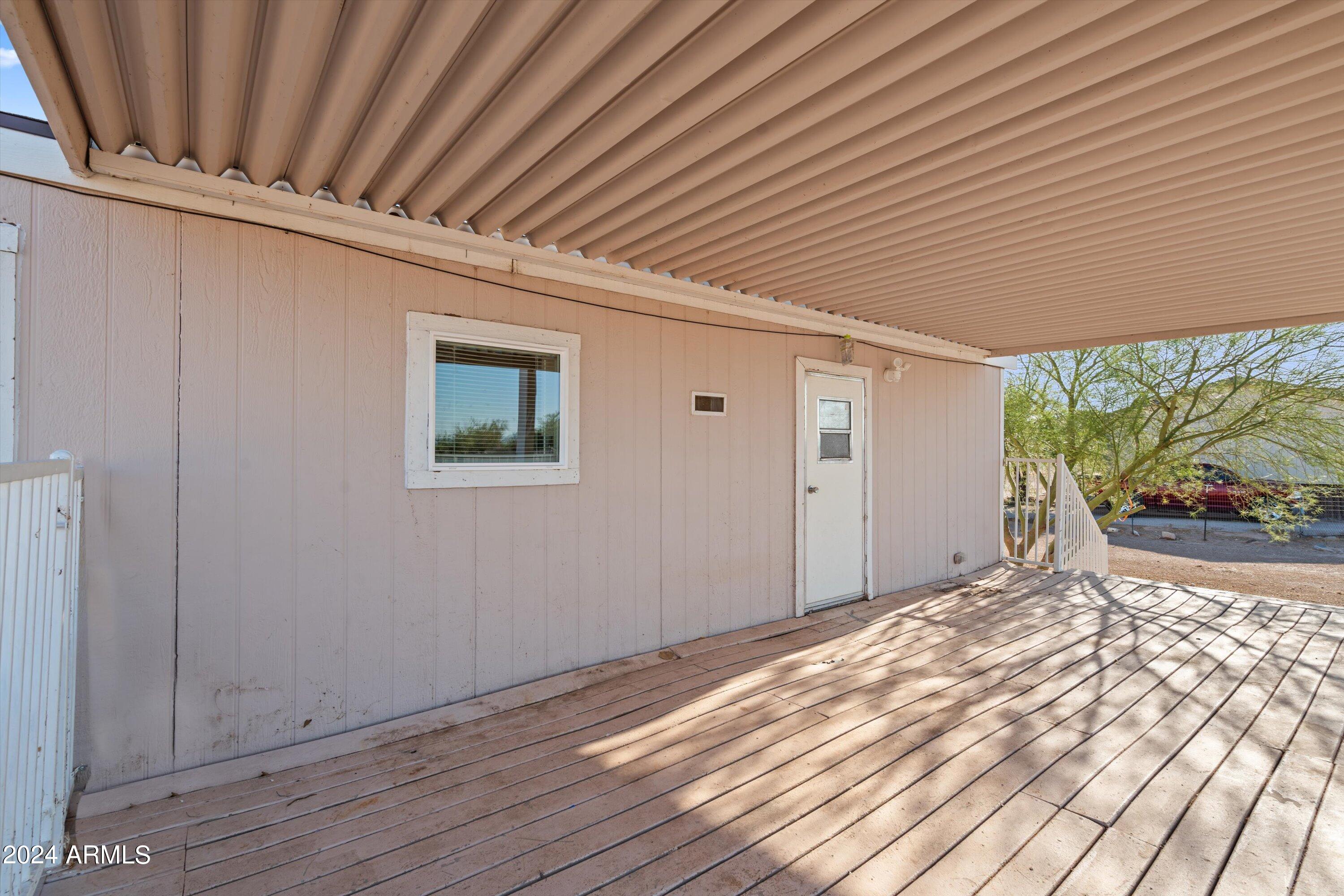 Photo 21 of 37 of 41136 W MCDOWELL Road mobile home