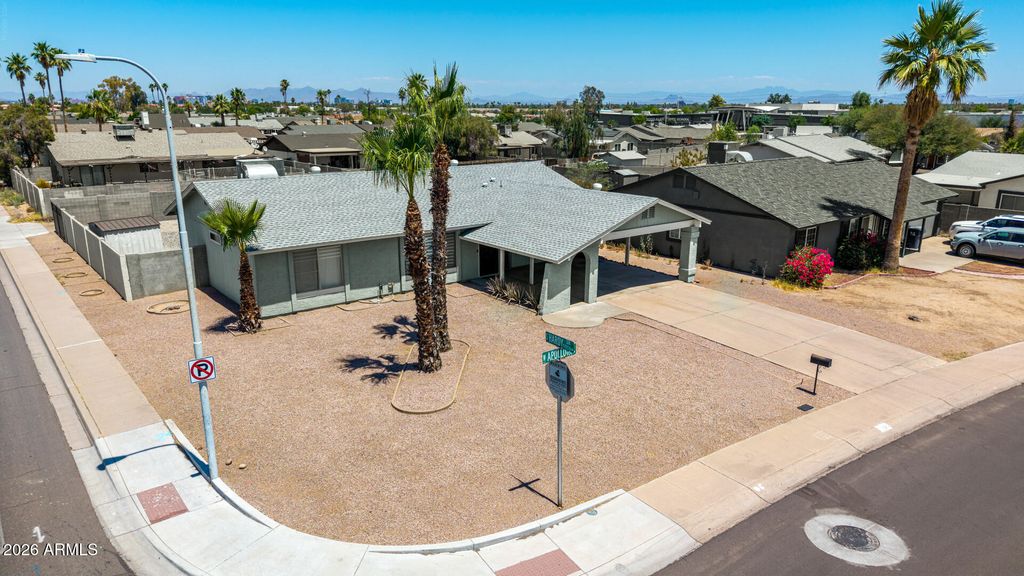 Photo of 926 W Apollo Avenue, Tempe, AZ 85283 (MLS # 7017898)