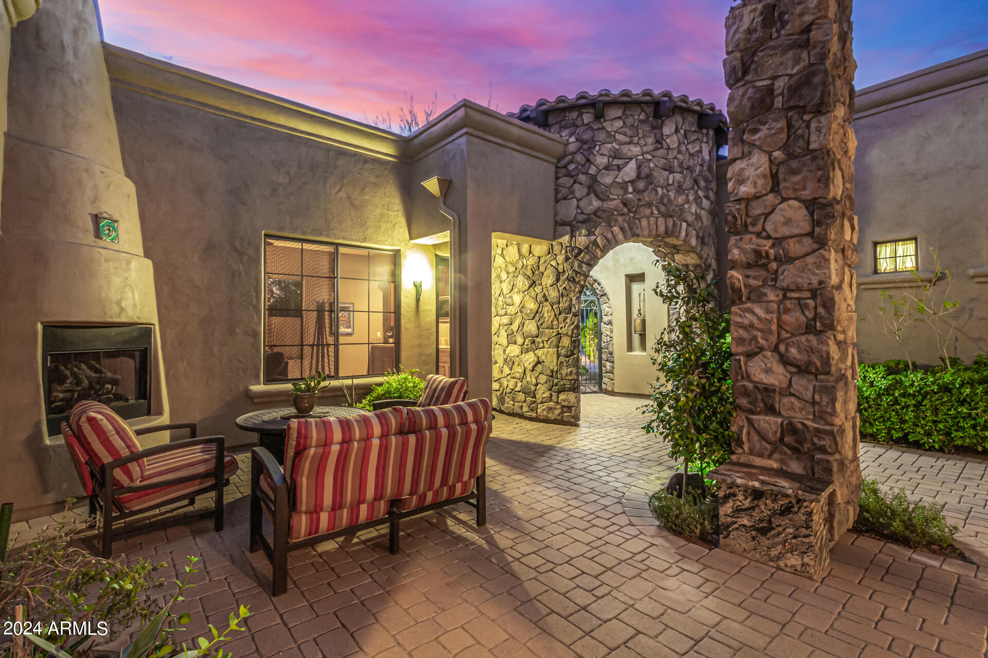 37295 N BOULDER VIEW Drive