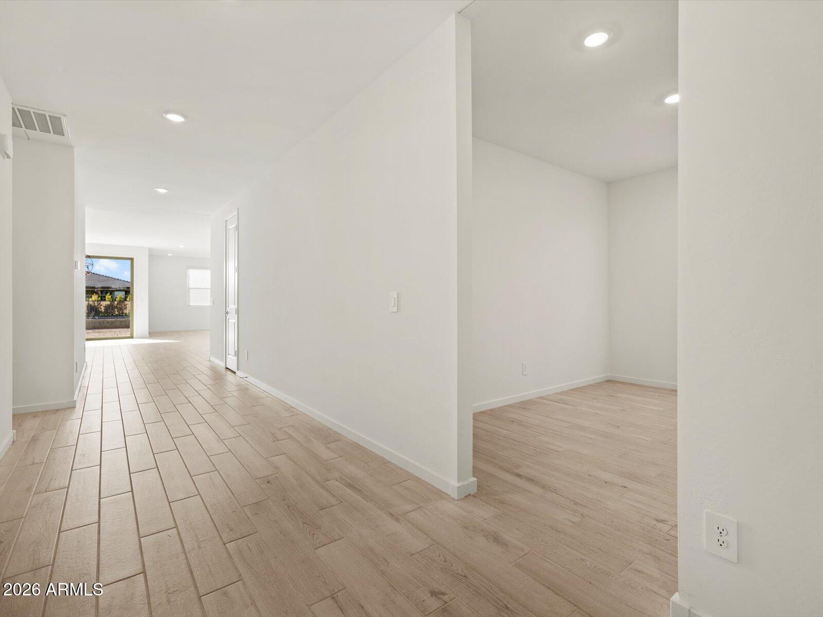 15985 W DESERT SPOON Drive