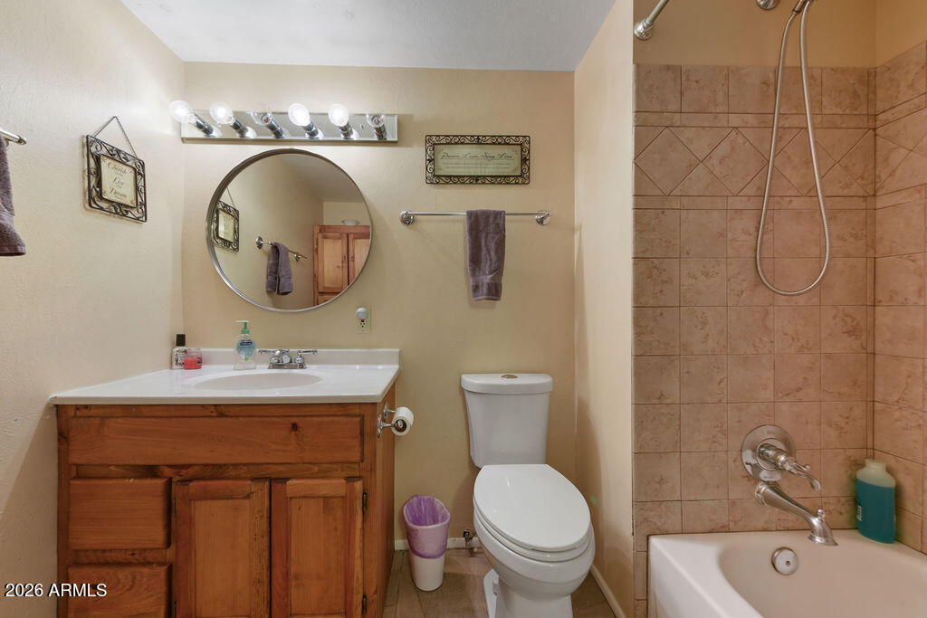 GREENLAW ESTATES 5 - Residential