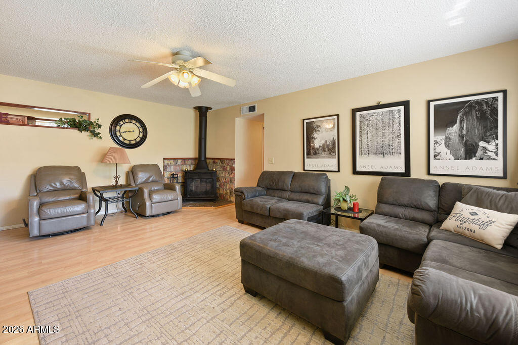 GREENLAW ESTATES 5 - Residential