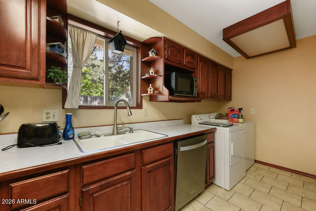 GREENLAW ESTATES 5 - Residential
