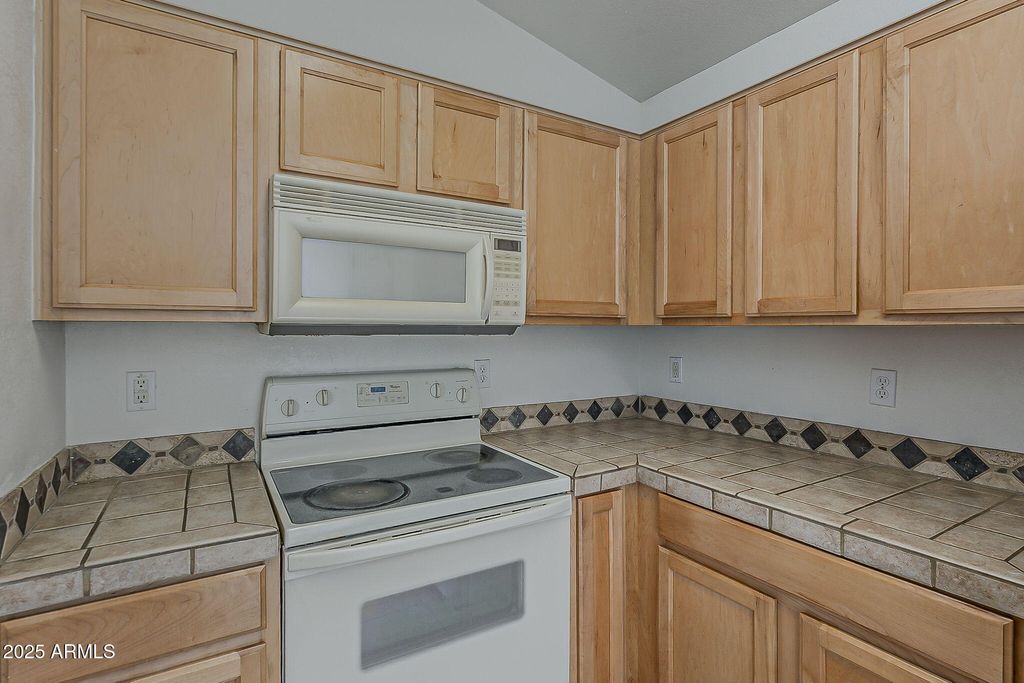 Photo of 13033 W Evans Drive, El Mirage, AZ 85335 (MLS # 6935407)