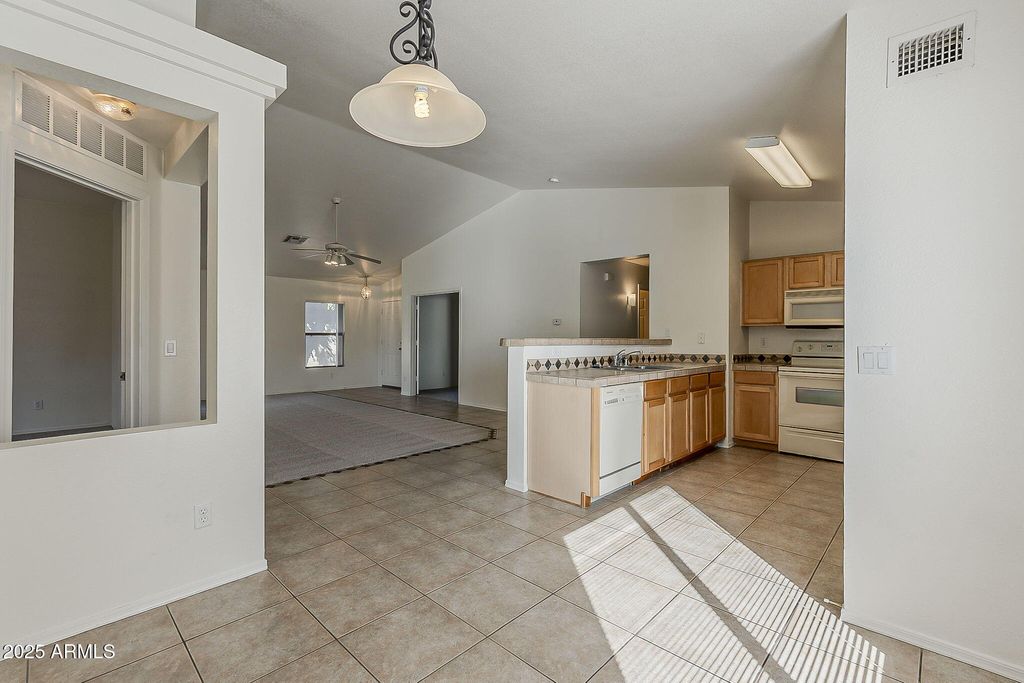 Photo of 13033 W Evans Drive, El Mirage, AZ 85335 (MLS # 6935407)