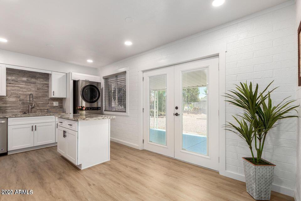 9933 W RIVIERA Drive