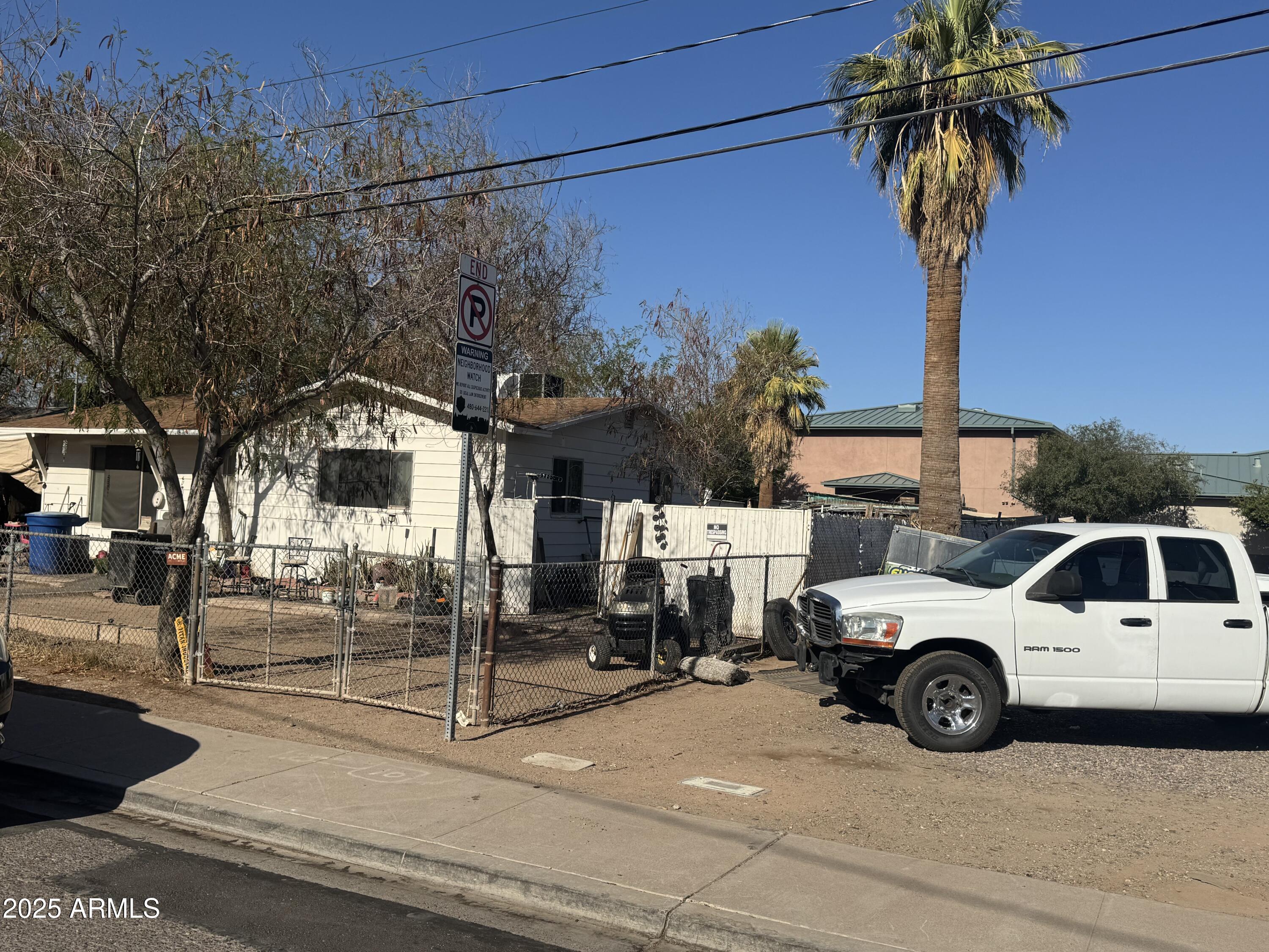 411 N Sirrine --