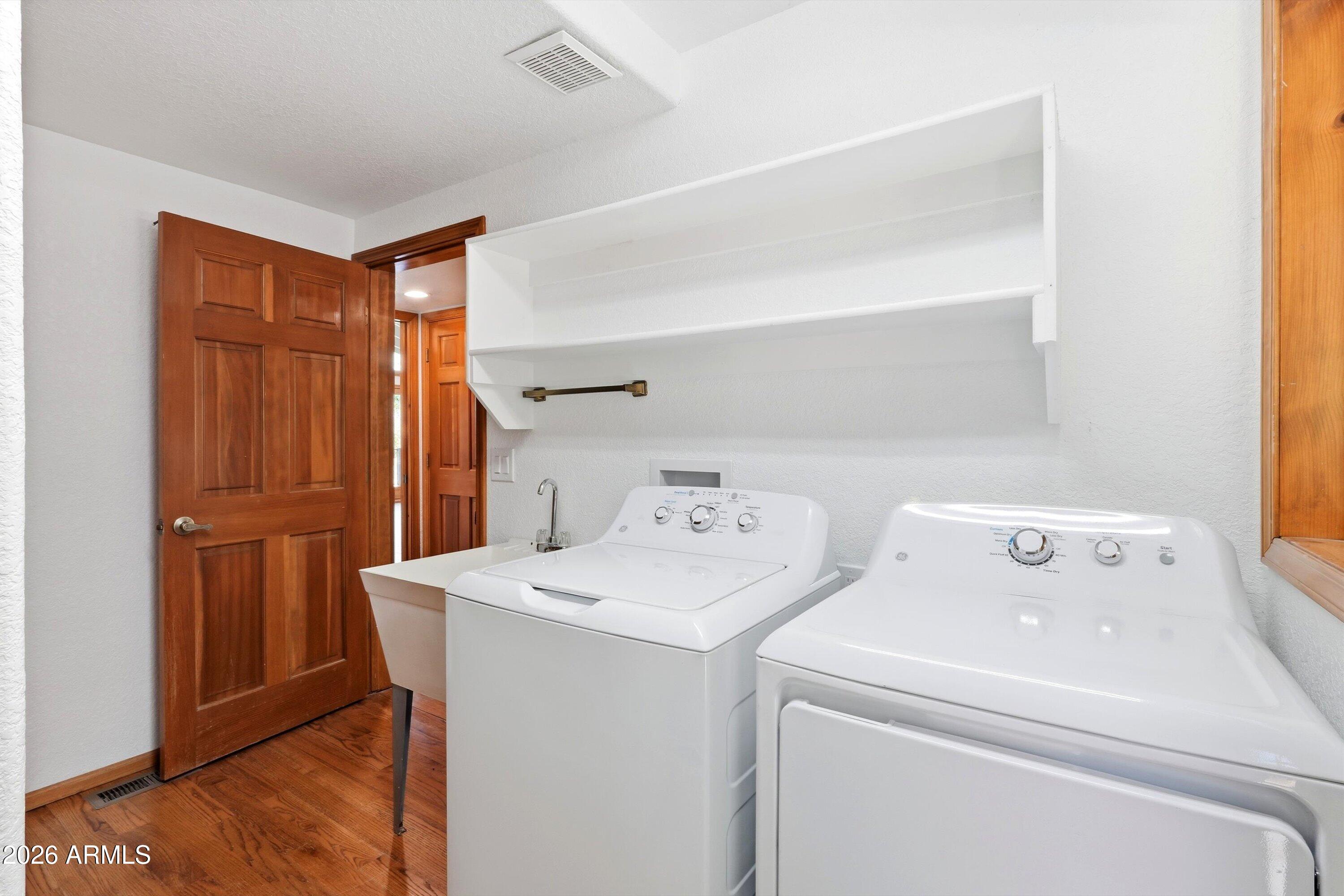 ALPINE HEIGHTS - Residential