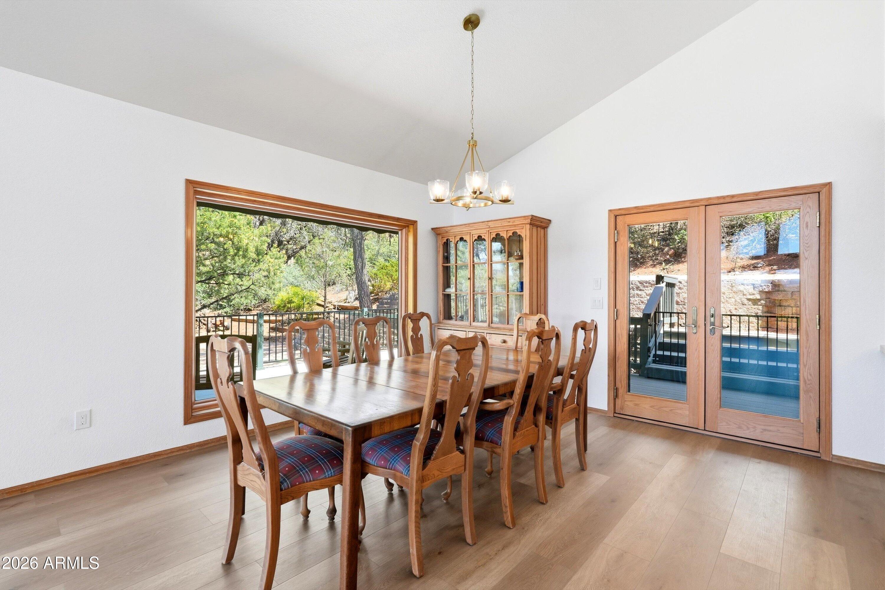 ALPINE HEIGHTS - Residential