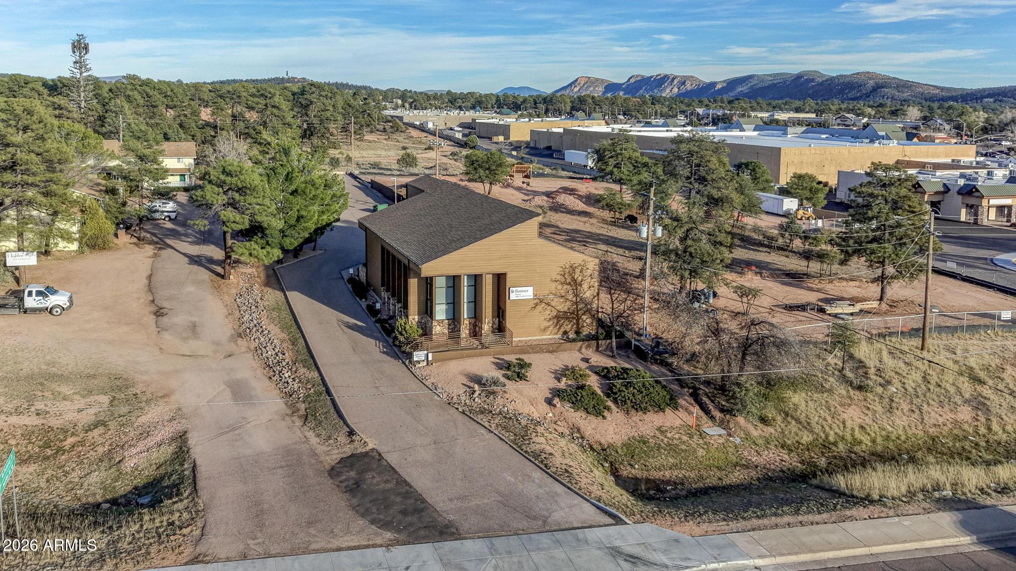 215 N Beeline Highway