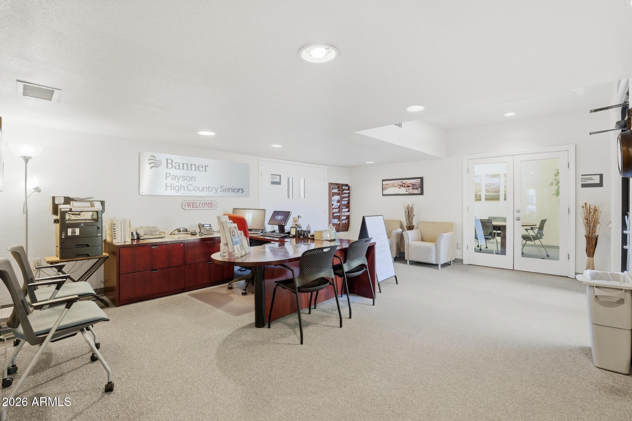 215 N Beeline Highway