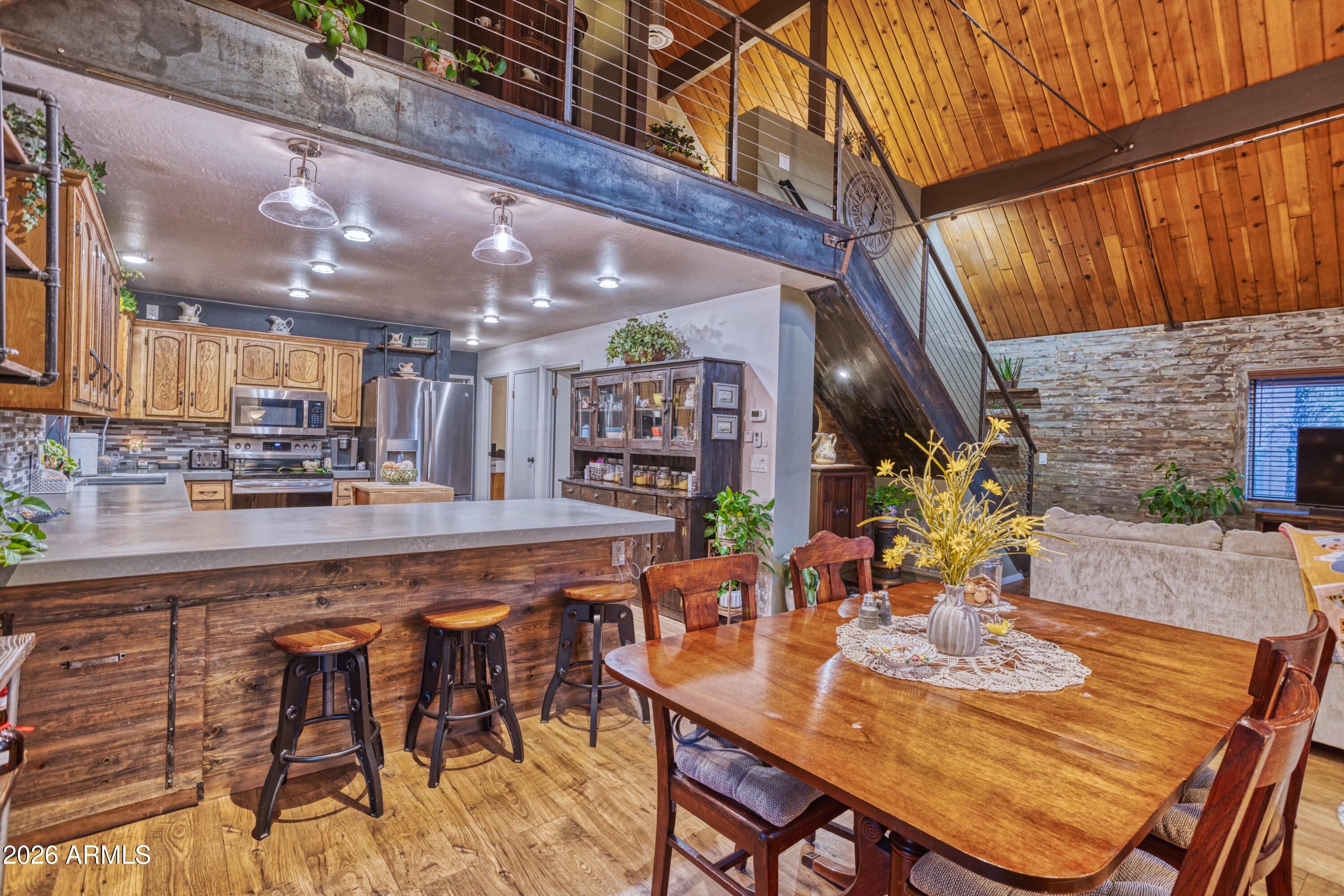 4211 Pinetree Lane --