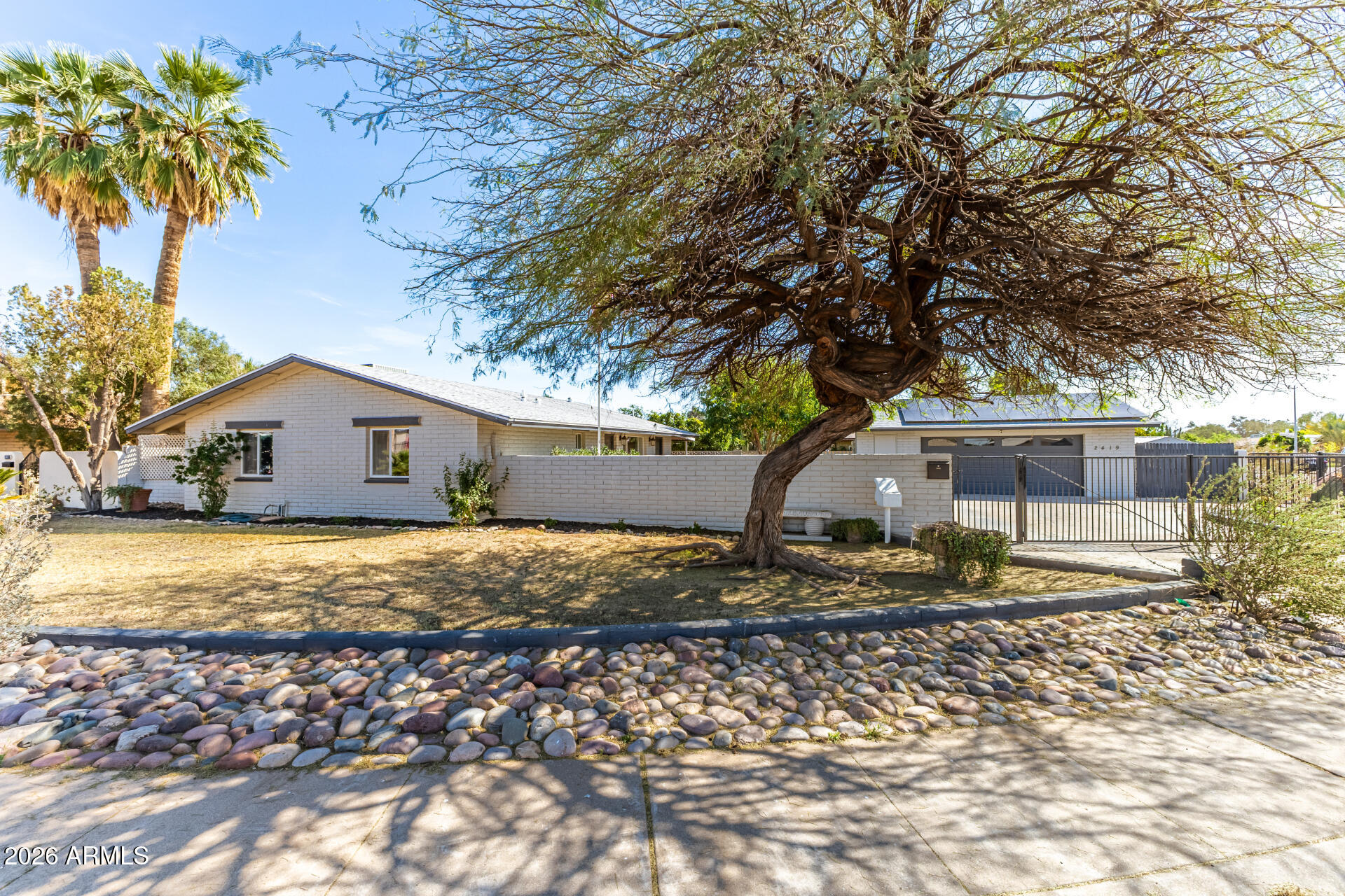 2419 W SHAW BUTTE Drive