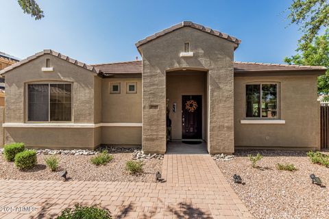1849 S BALBOA Drive Gilbert AZ 85295