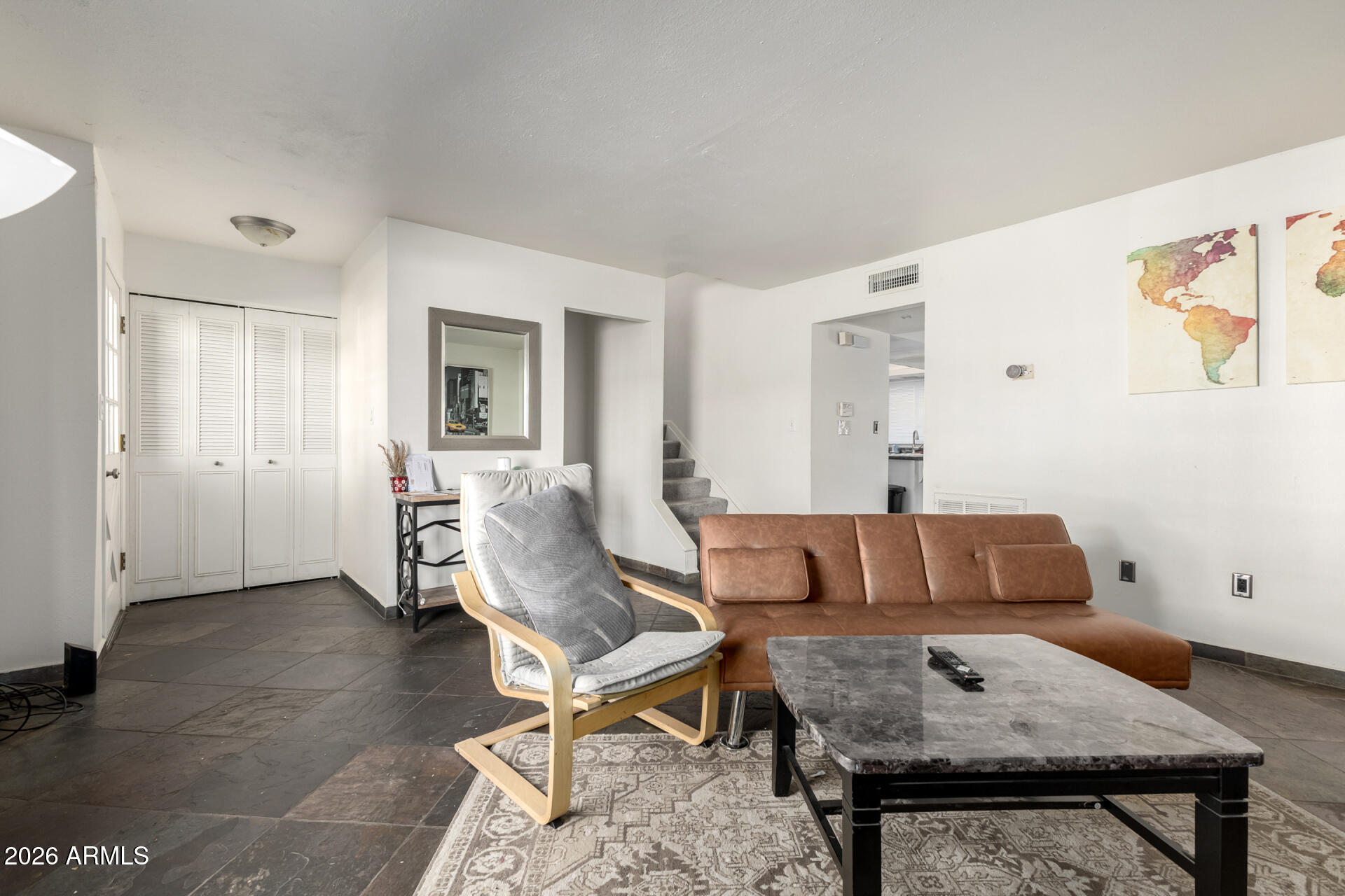 1511 W HAZELWOOD Street