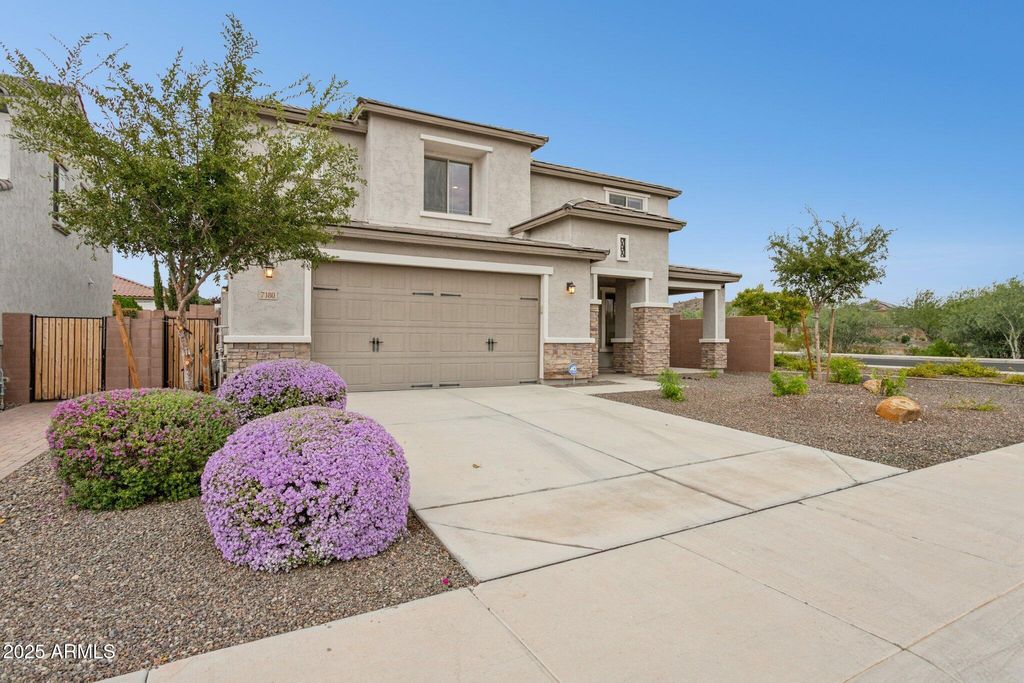 Photo of 7180 W Tombstone Trail, Peoria, AZ 85383 (MLS # 6932413)