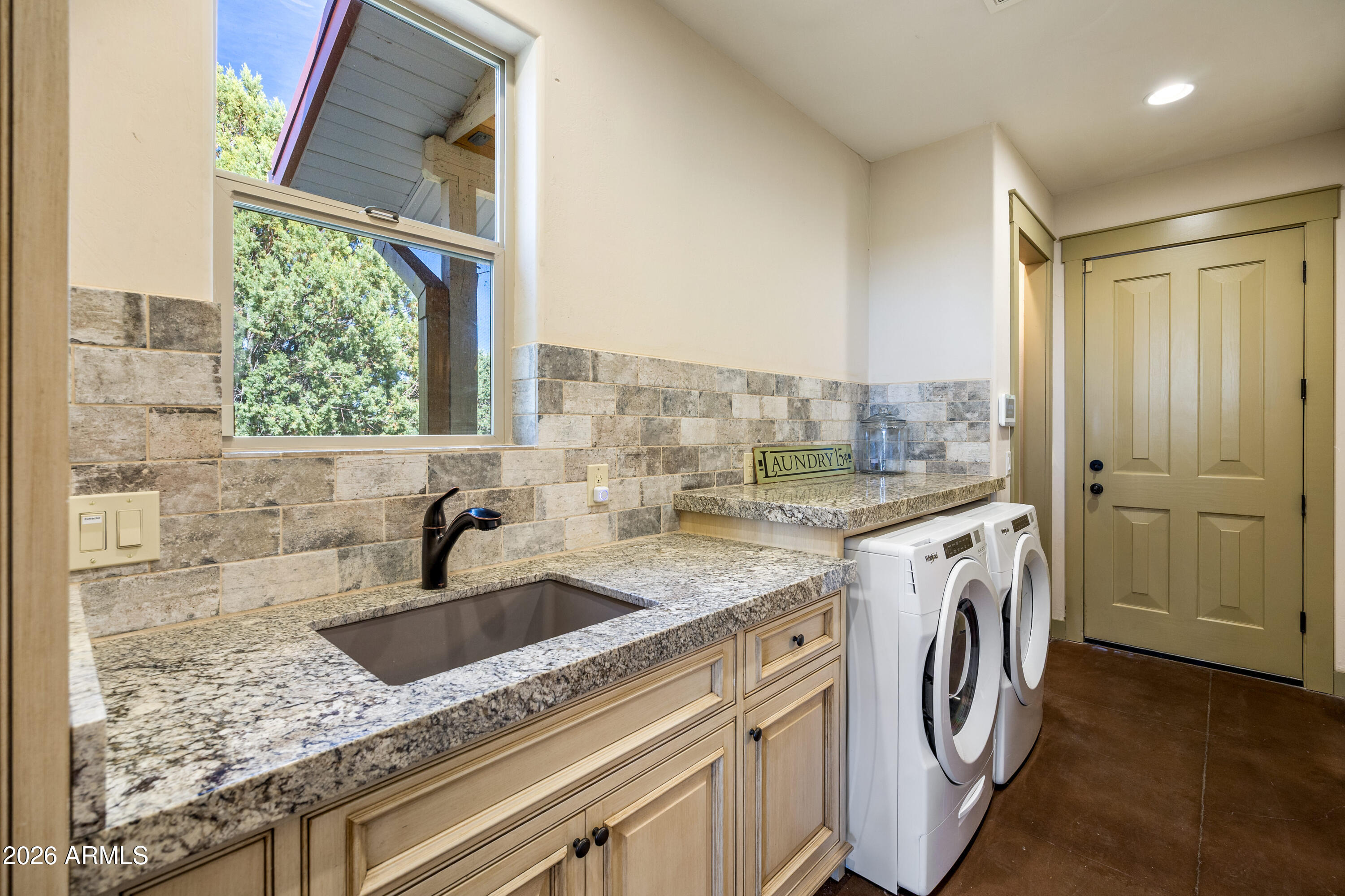 Show Low Unsubdivided - Residential