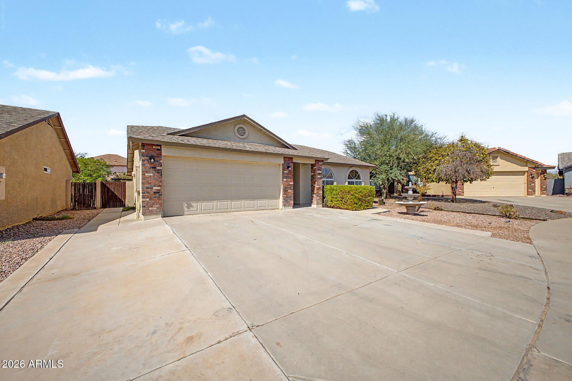 4986 E MAGNUS Drive