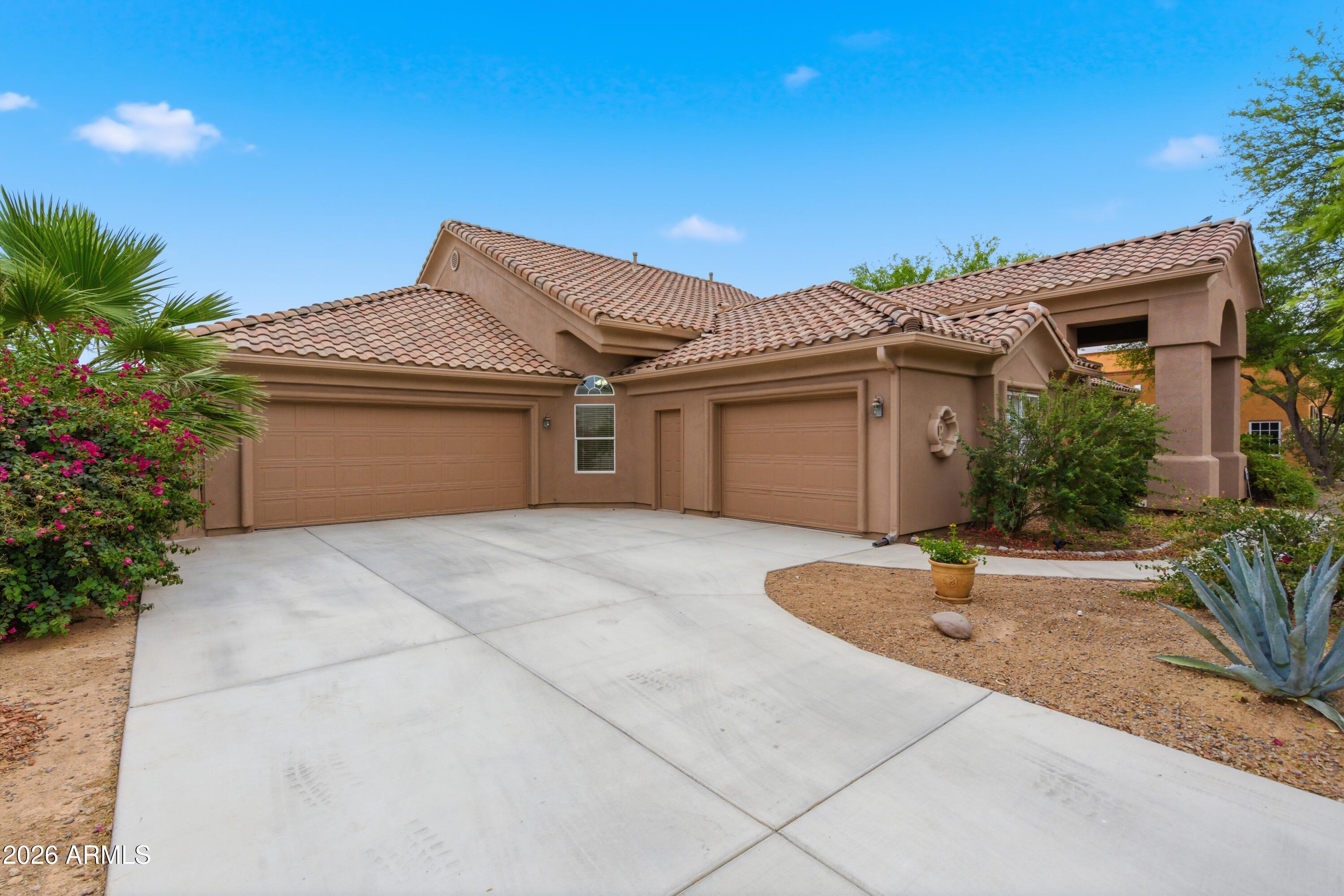 781 W SAN MARCOS Drive