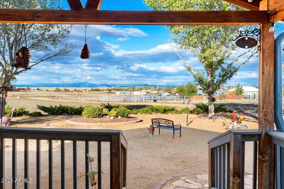 570 S Mustang Valley Drive