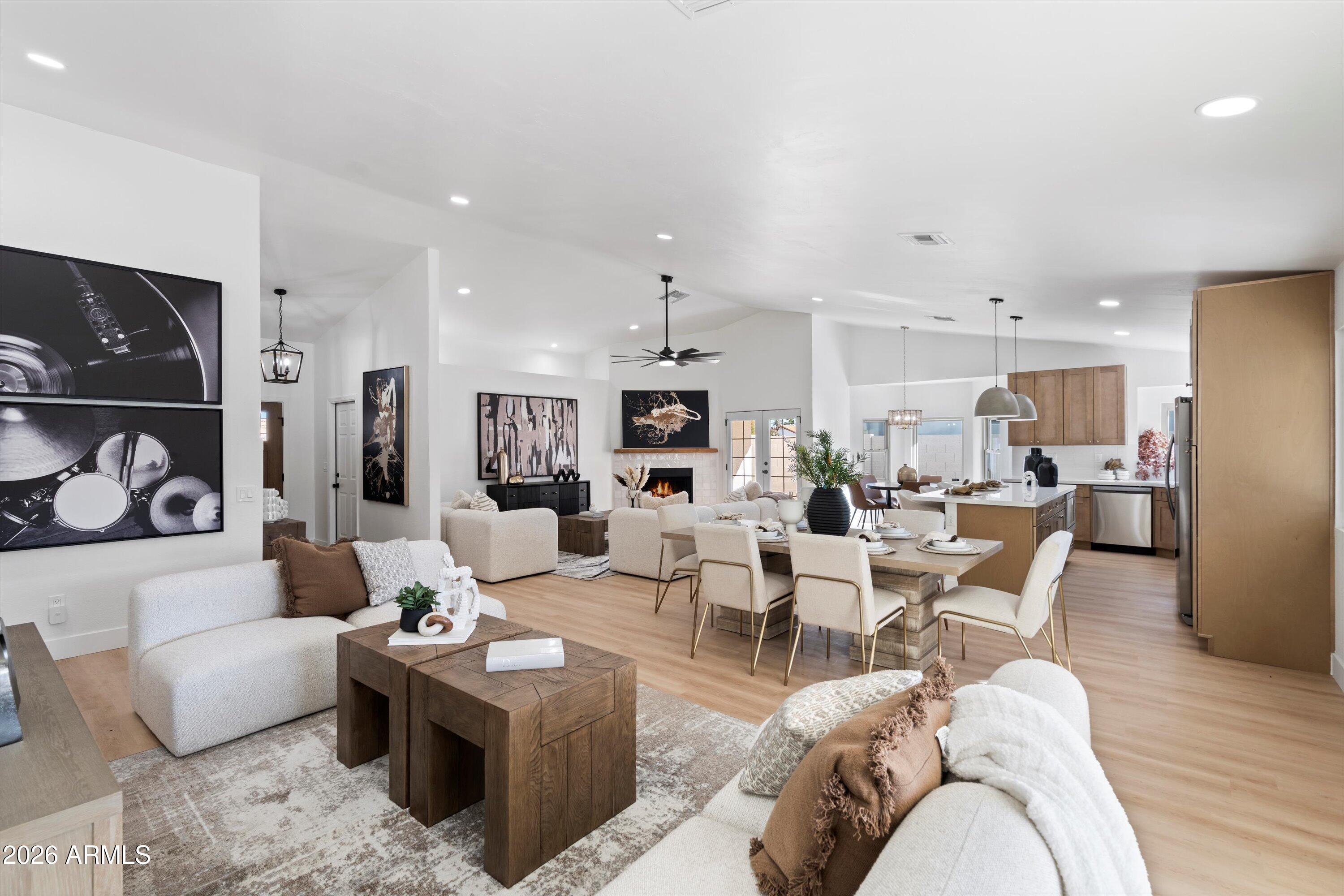 4301 E BETTY ELYSE Lane