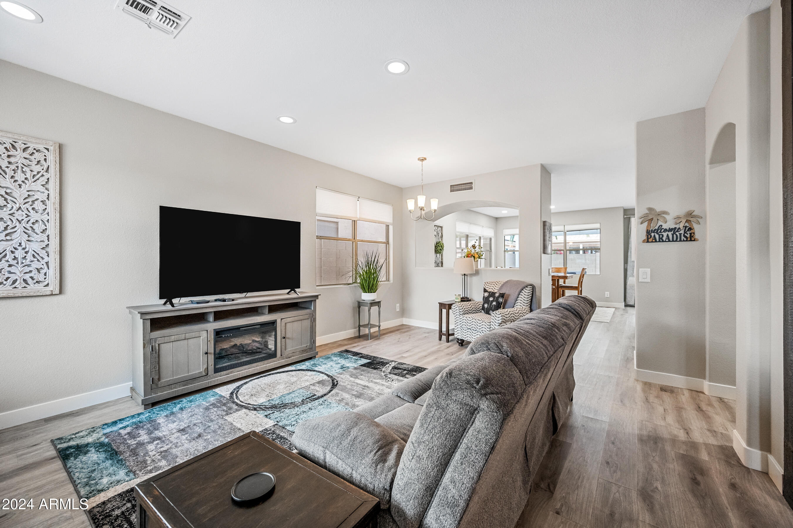 18050 W LEGEND Drive