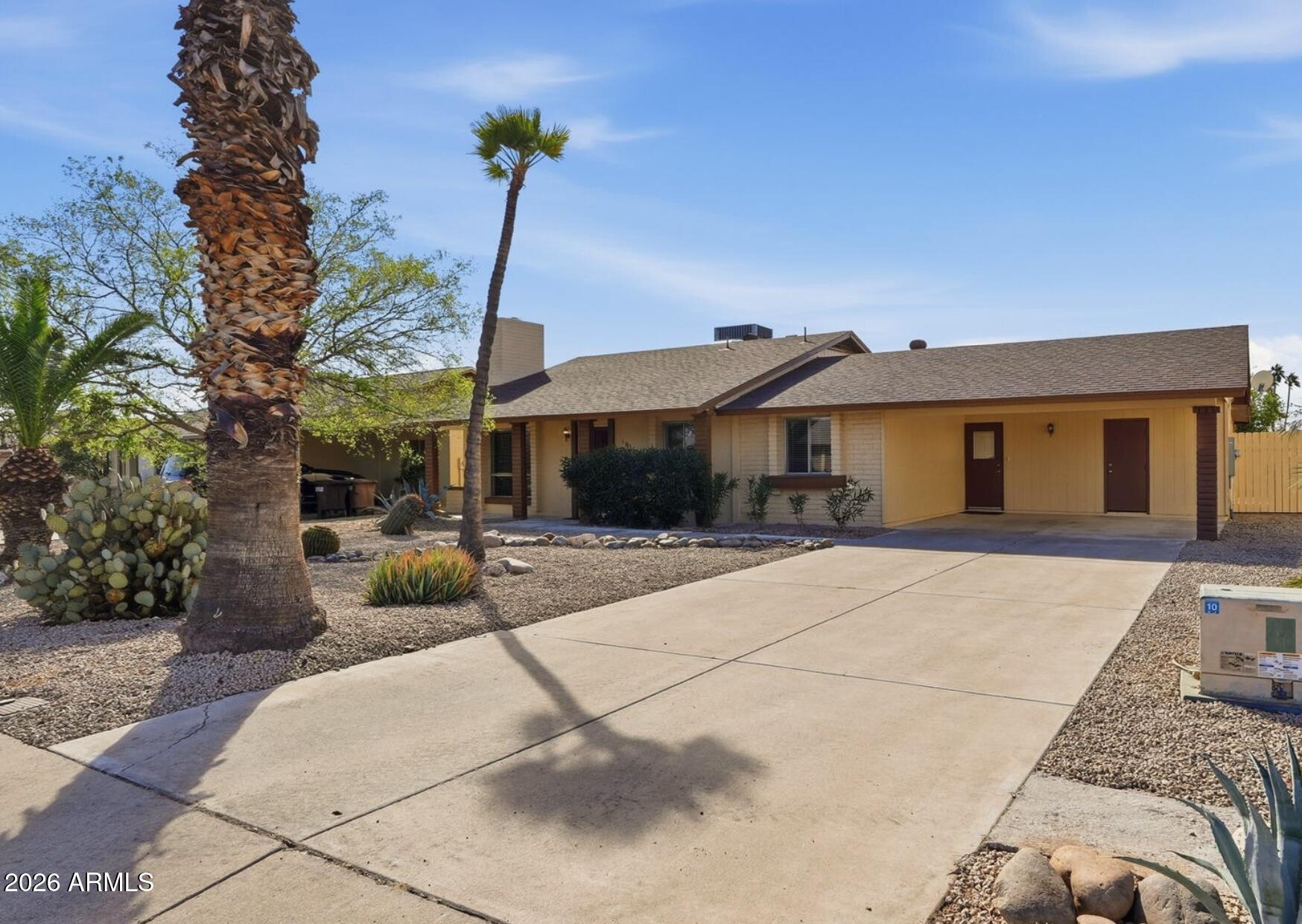 10511 W BUTLER Drive